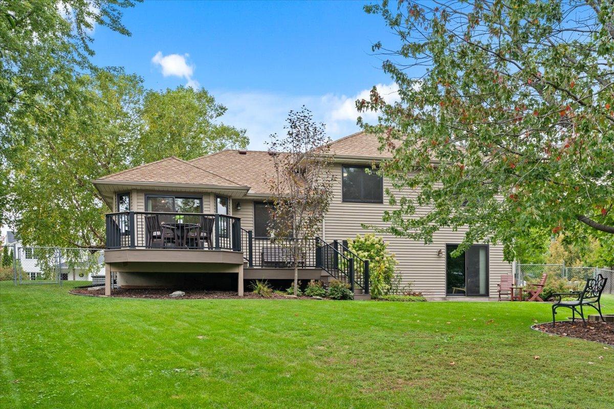 View of Residential at 8821 Rainier Court, Woodbury MN 55125, Woodbury (41 of 56) - Mike Wilen | Minnesota Team Real Estate