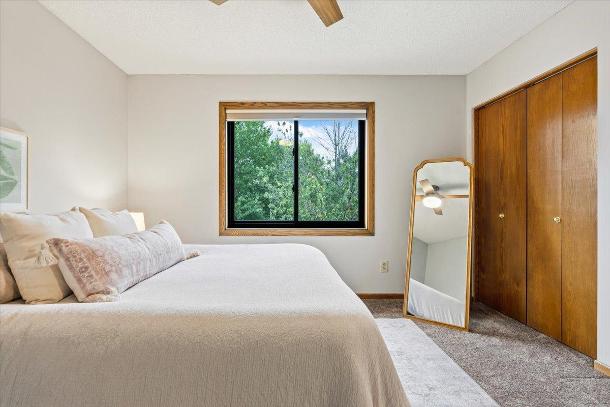 View of Residential at 8821 Rainier Court, Woodbury MN 55125, Woodbury (17 of 56) - Mike Wilen | Minnesota Team Real Estate