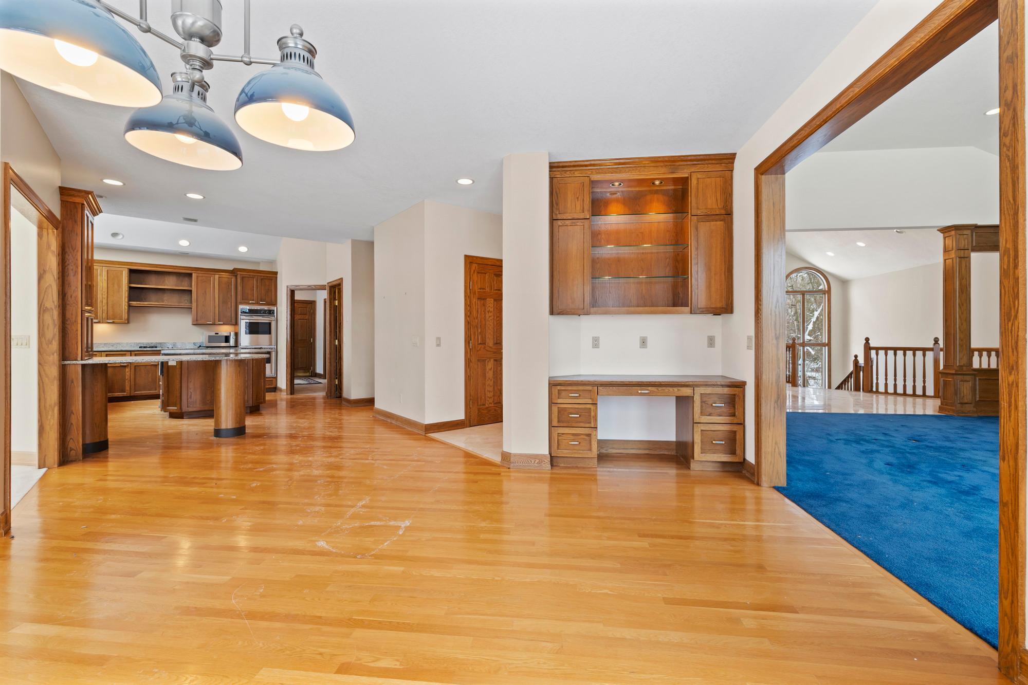 View of Residential at 12137 Grandview Terrace, Apple Valley MN 55124, Apple Valley (13 of 34) - Mike Wilen | Minnesota Team Real Estate