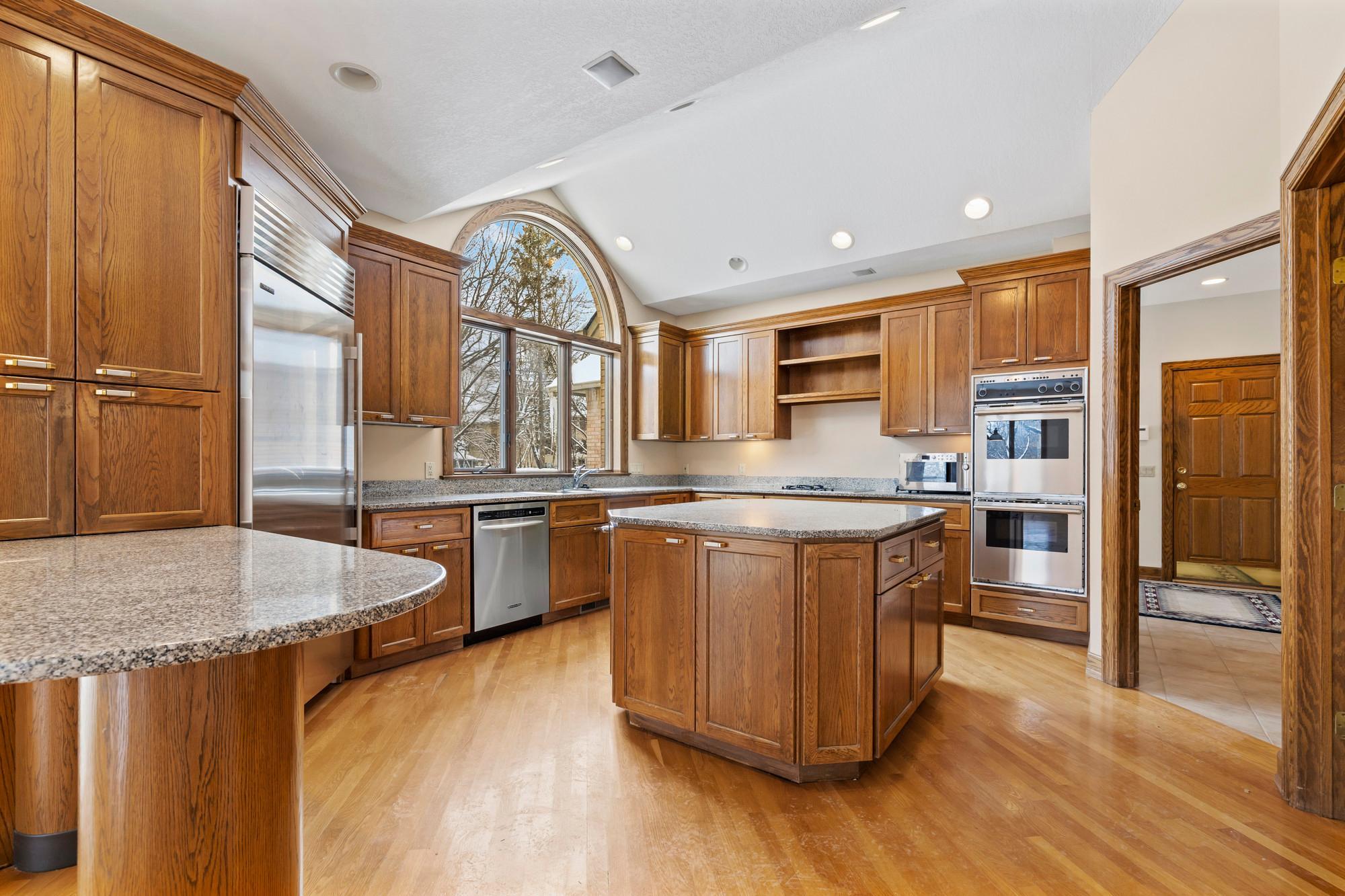 View of Residential at 12137 Grandview Terrace, Apple Valley MN 55124, Apple Valley (14 of 34) - Mike Wilen | Minnesota Team Real Estate