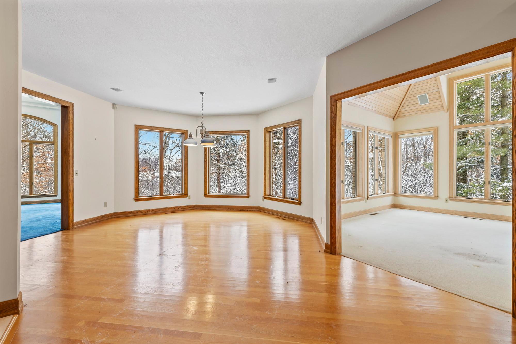 View of Residential at 12137 Grandview Terrace, Apple Valley MN 55124, Apple Valley (19 of 34) - Mike Wilen | Minnesota Team Real Estate