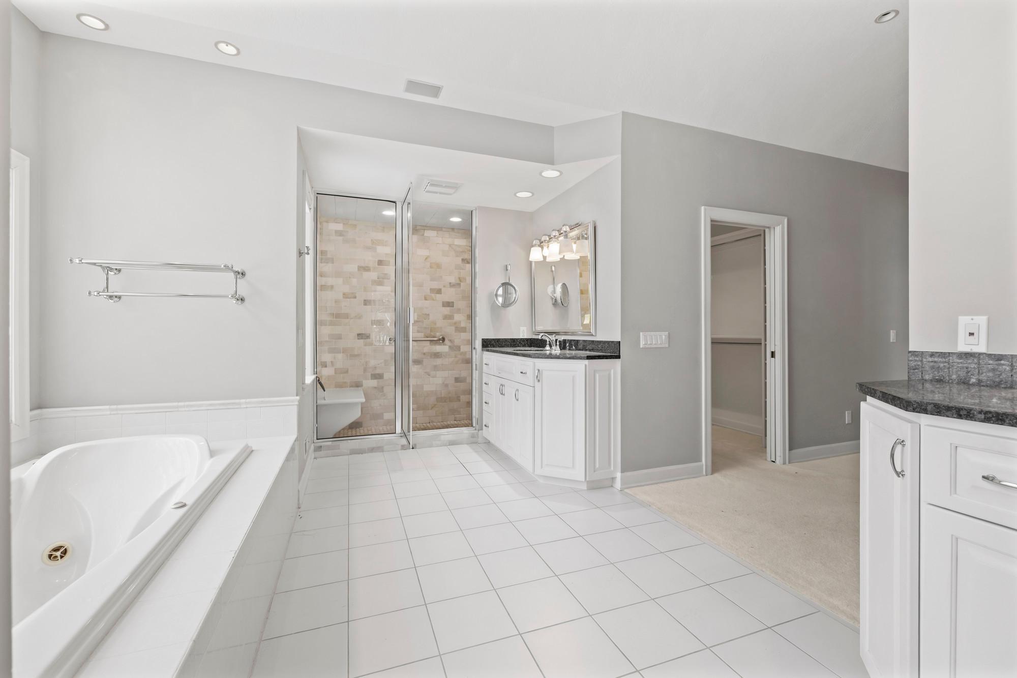 View of Residential at 12137 Grandview Terrace, Apple Valley MN 55124, Apple Valley (31 of 34) - Mike Wilen | Minnesota Team Real Estate