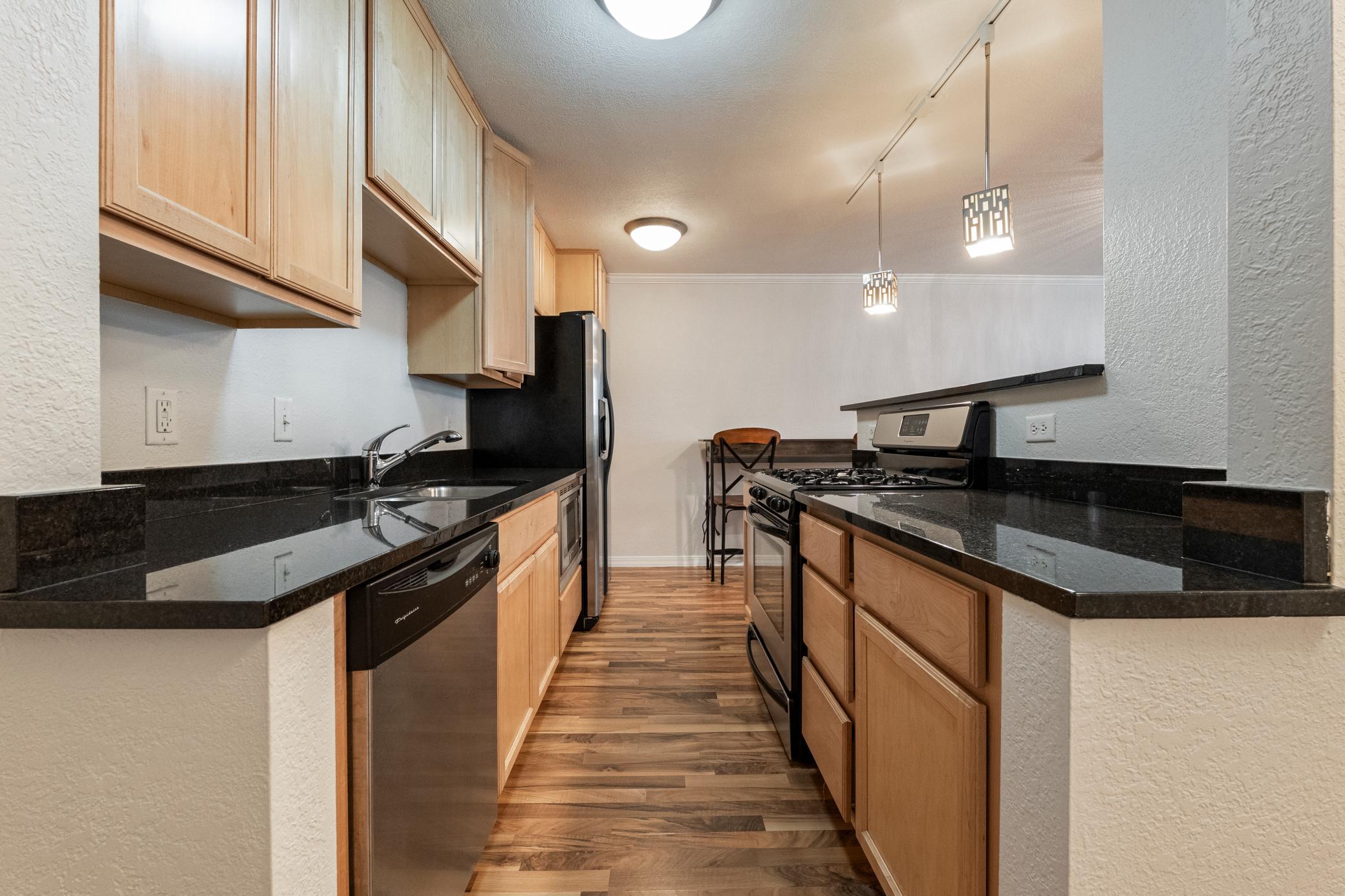 View of Residential at 3120 Hennepin Avenue #107, Minneapolis MN 55408, Minneapolis (5 of 14) - Mike Wilen | Minnesota Team Real Estate
