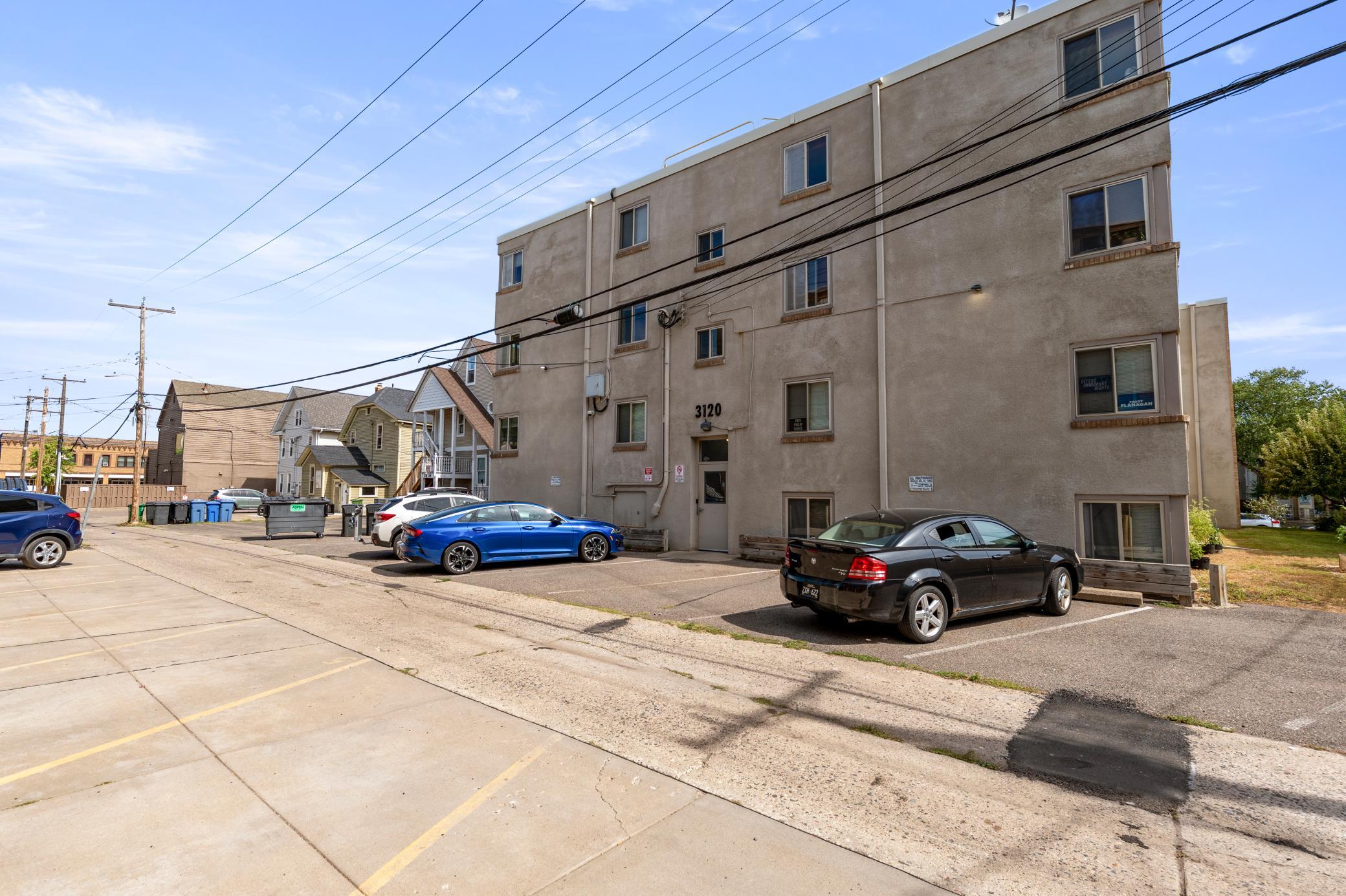 View of Residential at 3120 Hennepin Avenue #107, Minneapolis MN 55408, Minneapolis (12 of 14) - Mike Wilen | Minnesota Team Real Estate