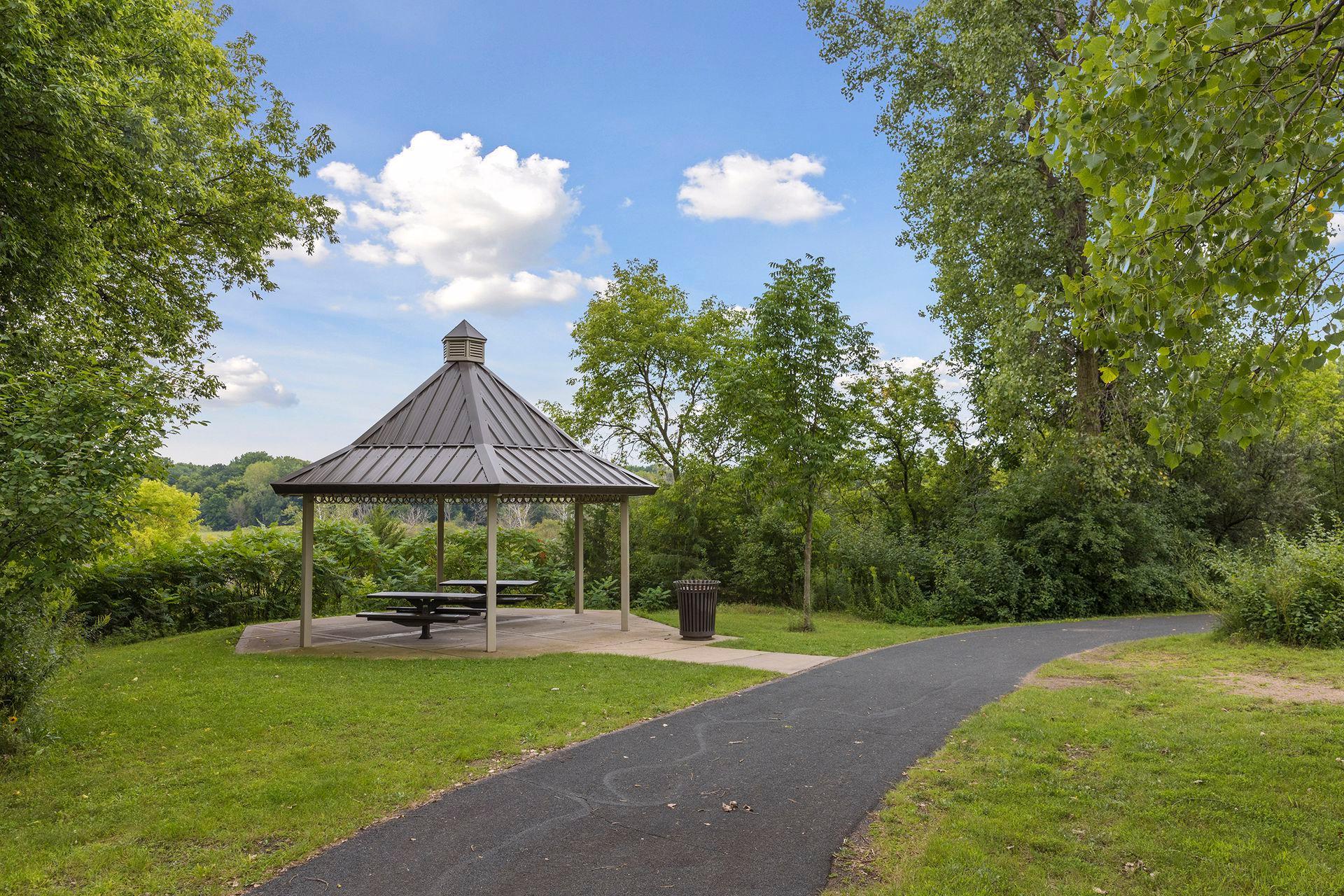 View of Residential at 7646 Carnelian Lane, Eden Prairie MN 55346, Eden Prairie (31 of 36) - Mike Wilen | Minnesota Team Real Estate