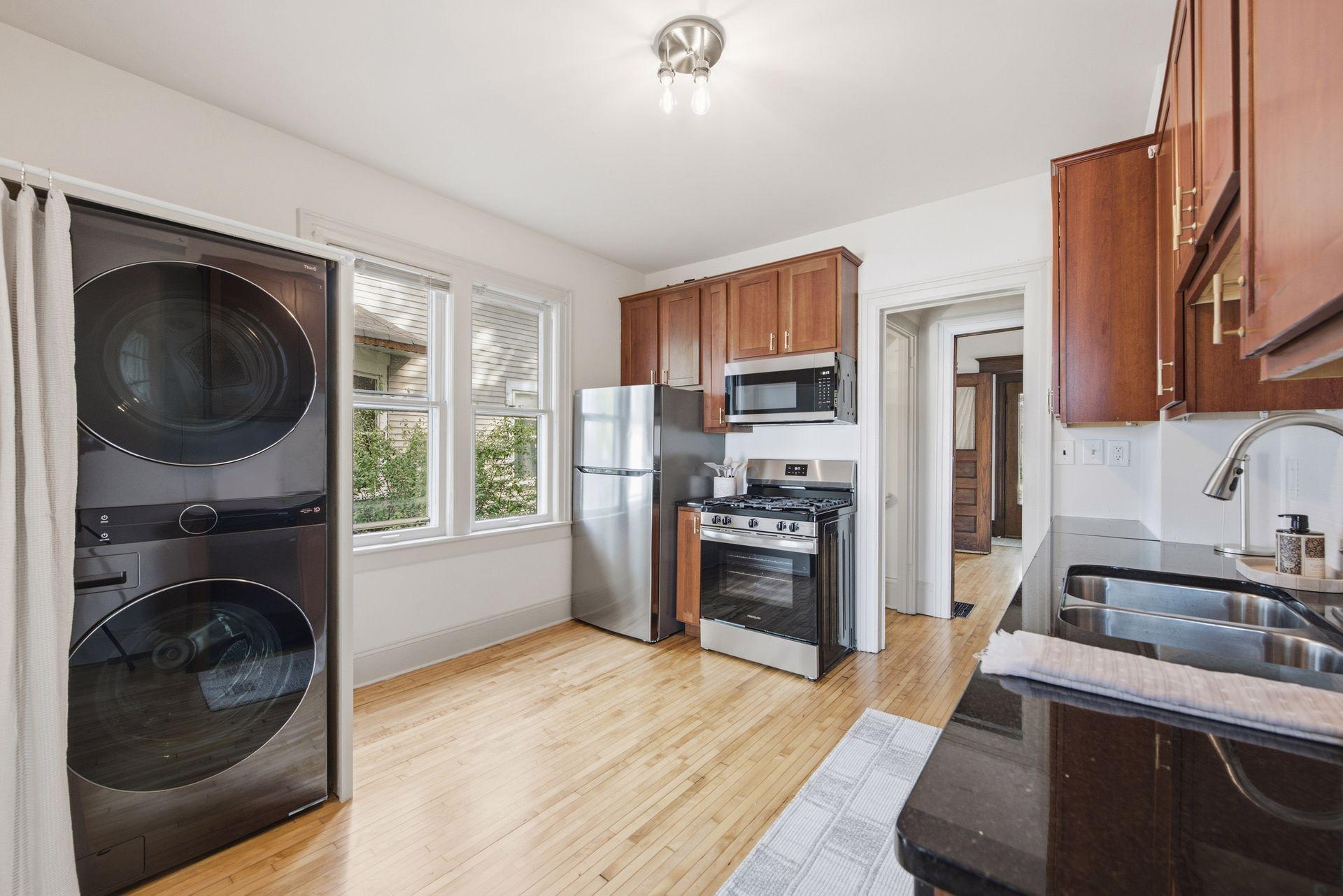 View of Residential at 1157 14th Avenue, Minneapolis MN 55414, Minneapolis (17 of 41) - Mike Wilen | Minnesota Team Real Estate