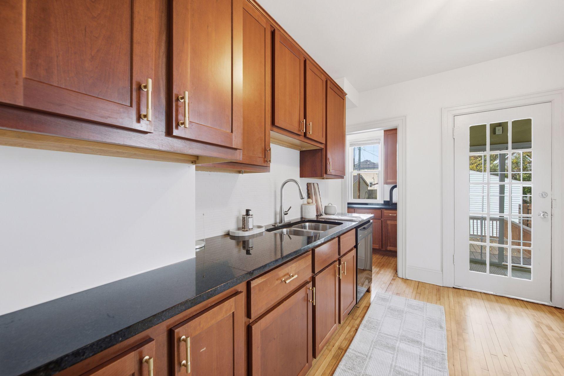 View of Residential at 1157 14th Avenue, Minneapolis MN 55414, Minneapolis (15 of 41) - Mike Wilen | Minnesota Team Real Estate