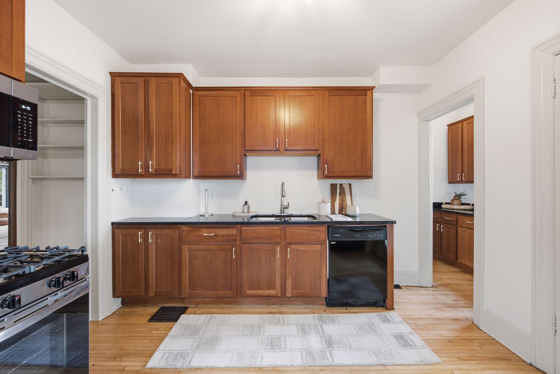 View of Residential at 1157 14th Avenue, Minneapolis MN 55414, Minneapolis (14 of 41) - Mike Wilen | Minnesota Team Real Estate