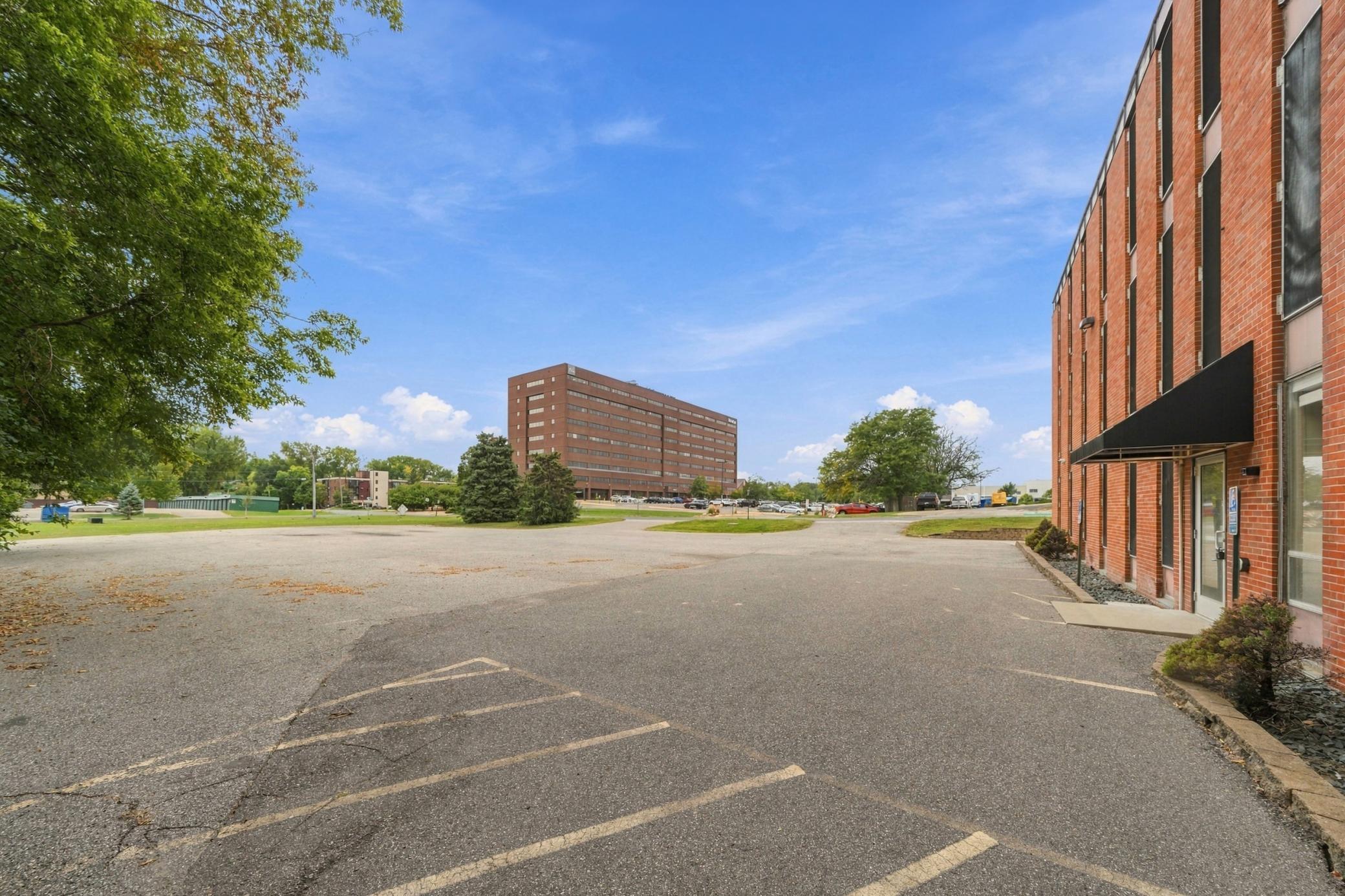View of Commercial Sale at 6311 Wayzata Boulevard, Saint Louis Park MN 55416, Saint Louis Park (59 of 62) - Mike Wilen | Minnesota Team Real Estate