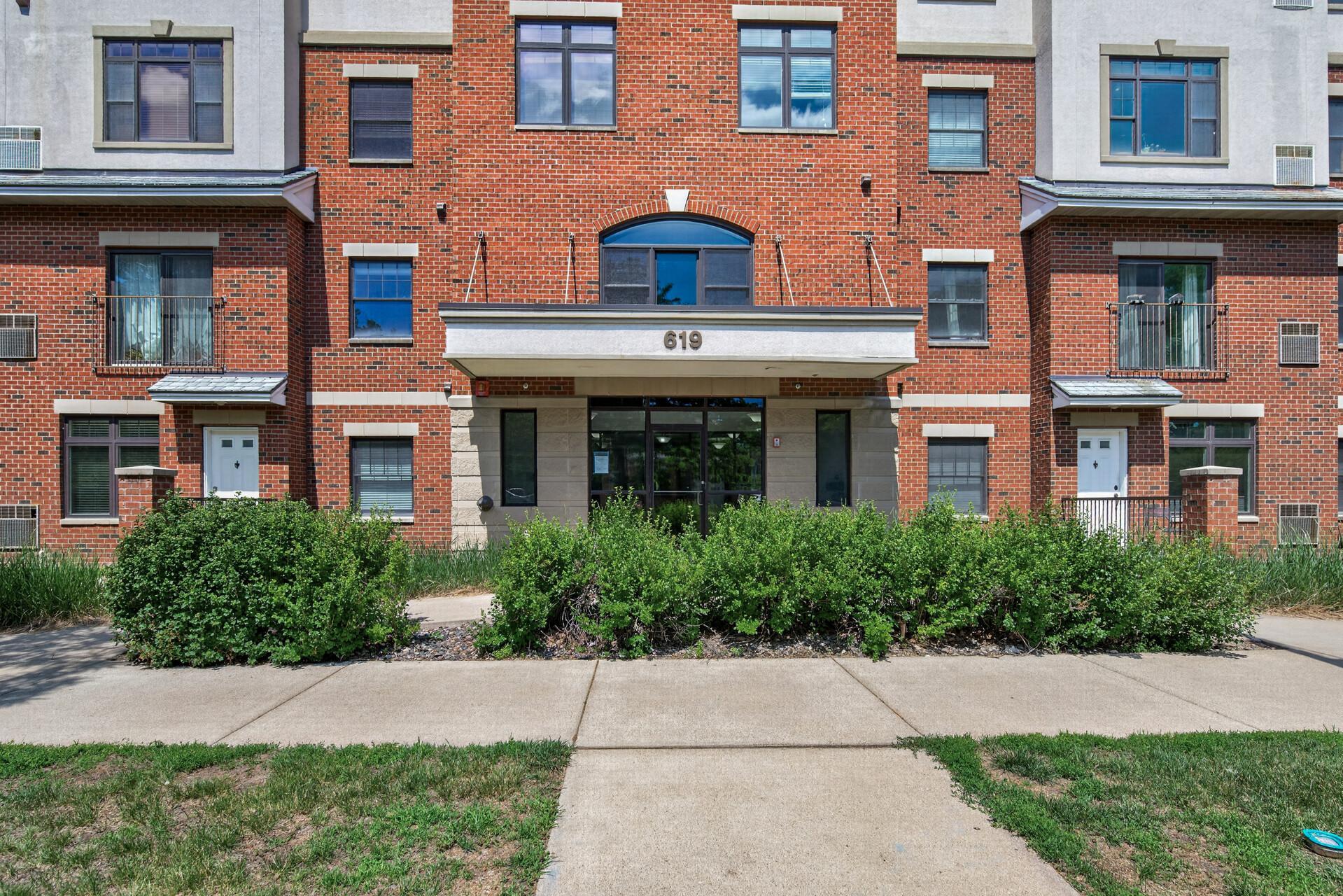 View of Residential at 619 8th Street #308, Minneapolis MN 55414, Minneapolis (22 of 43) - Mike Wilen | Minnesota Team Real Estate