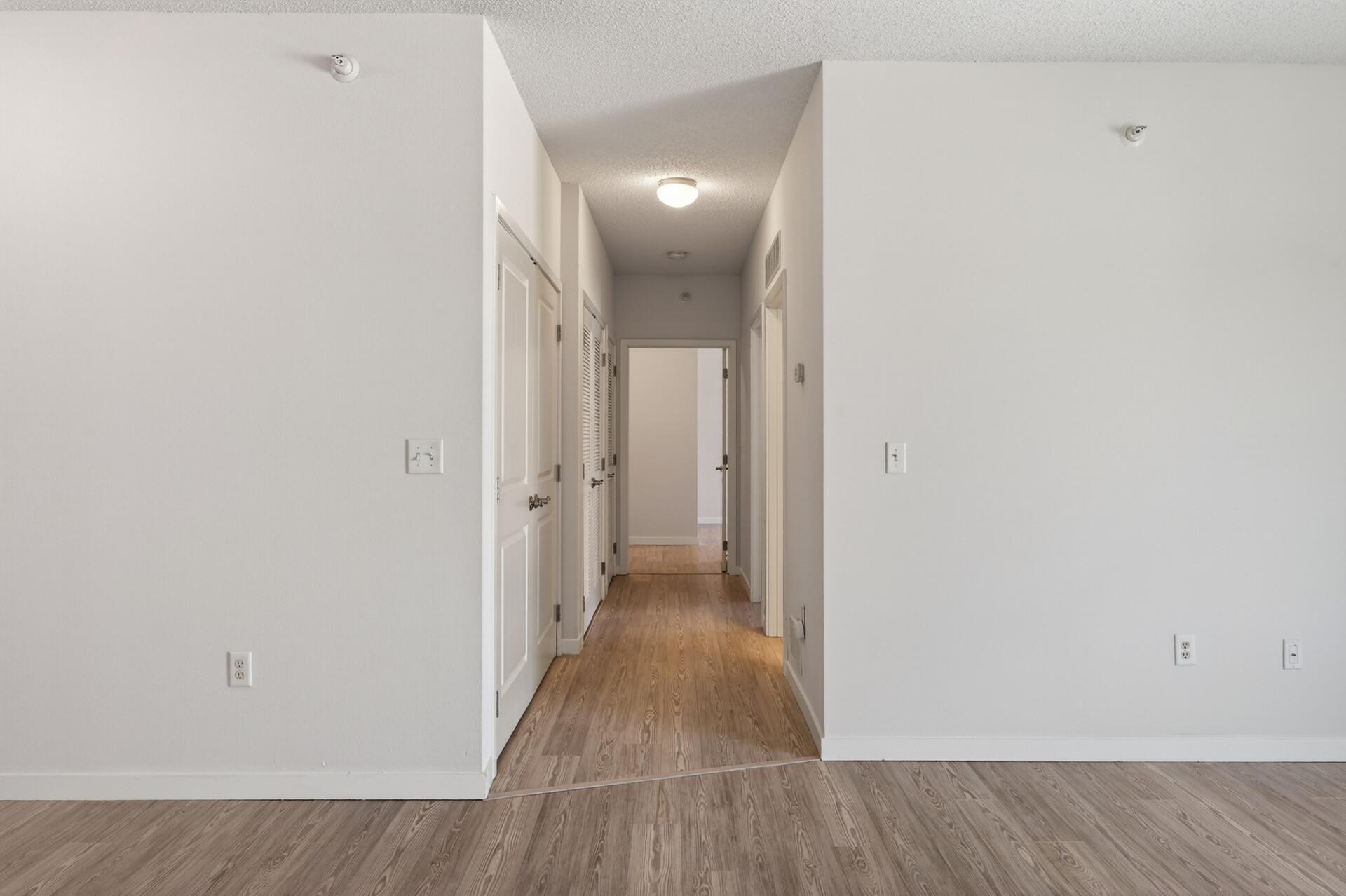 View of Residential at 619 8th Street #308, Minneapolis MN 55414, Minneapolis (33 of 43) - Mike Wilen | Minnesota Team Real Estate