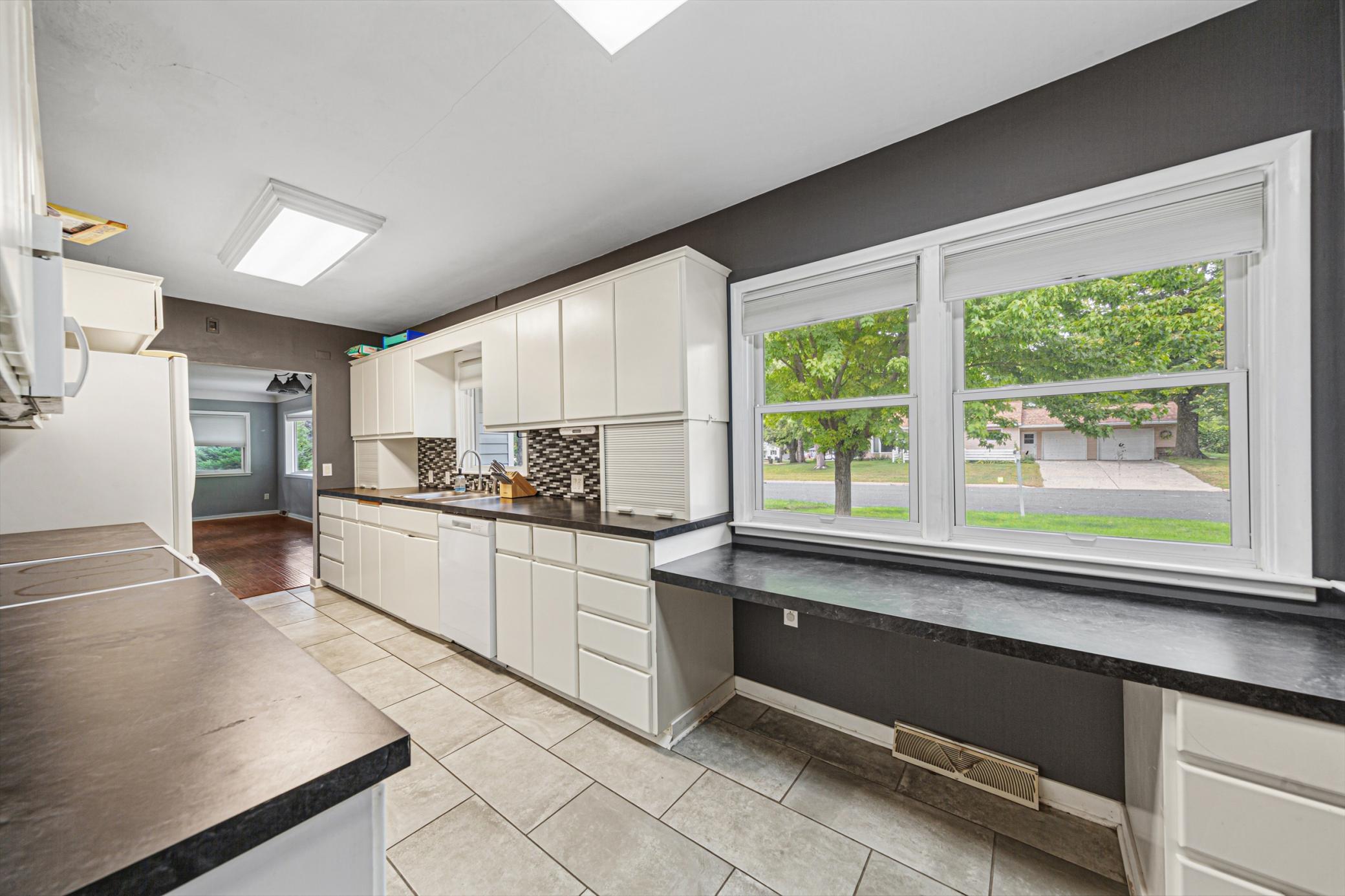 View of Residential at 815 Court Avenue, Gaylord MN 55334, Gaylord (4 of 32) - Mike Wilen | Minnesota Team Real Estate