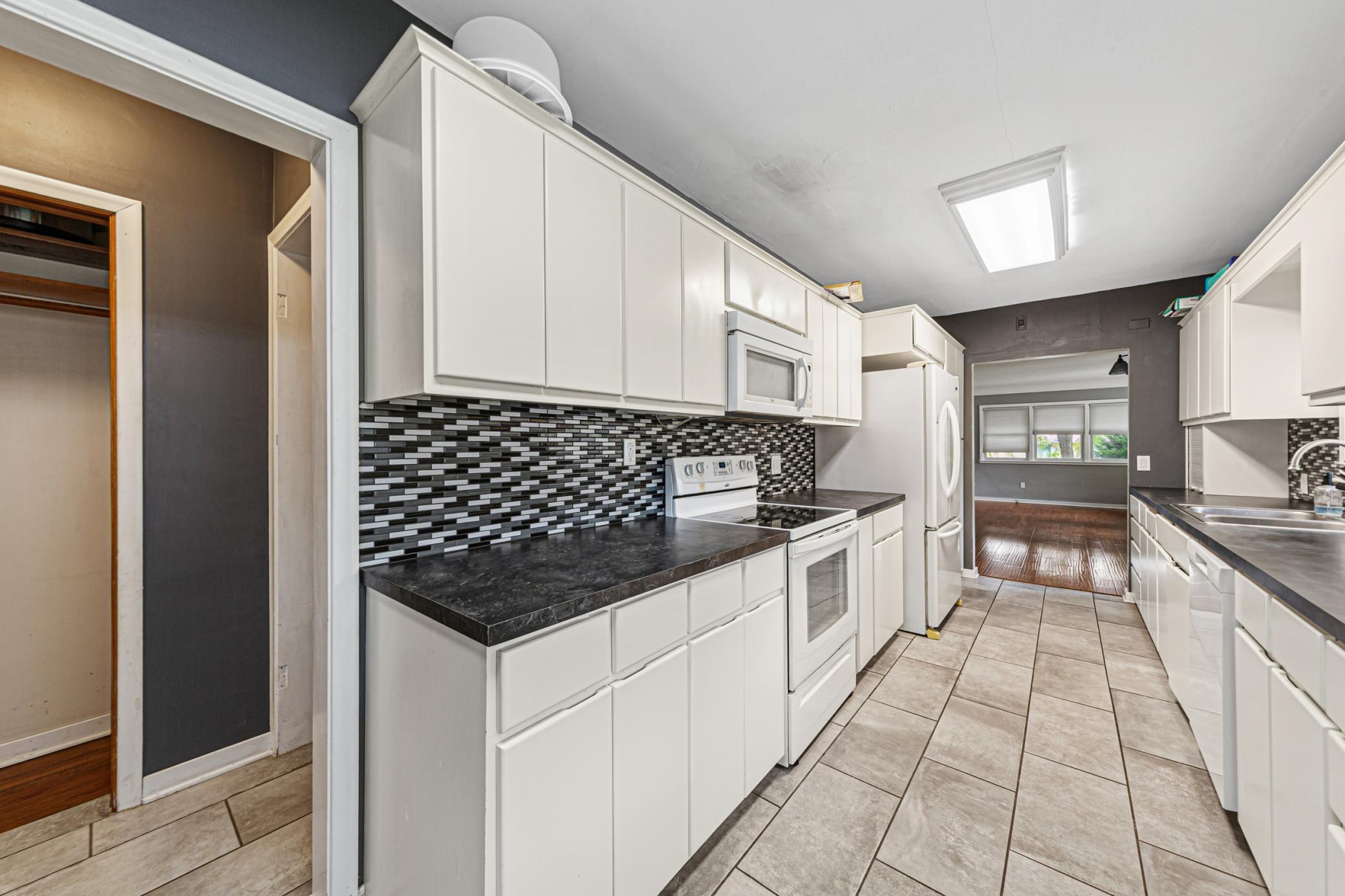 View of Residential at 815 Court Avenue, Gaylord MN 55334, Gaylord (6 of 32) - Mike Wilen | Minnesota Team Real Estate