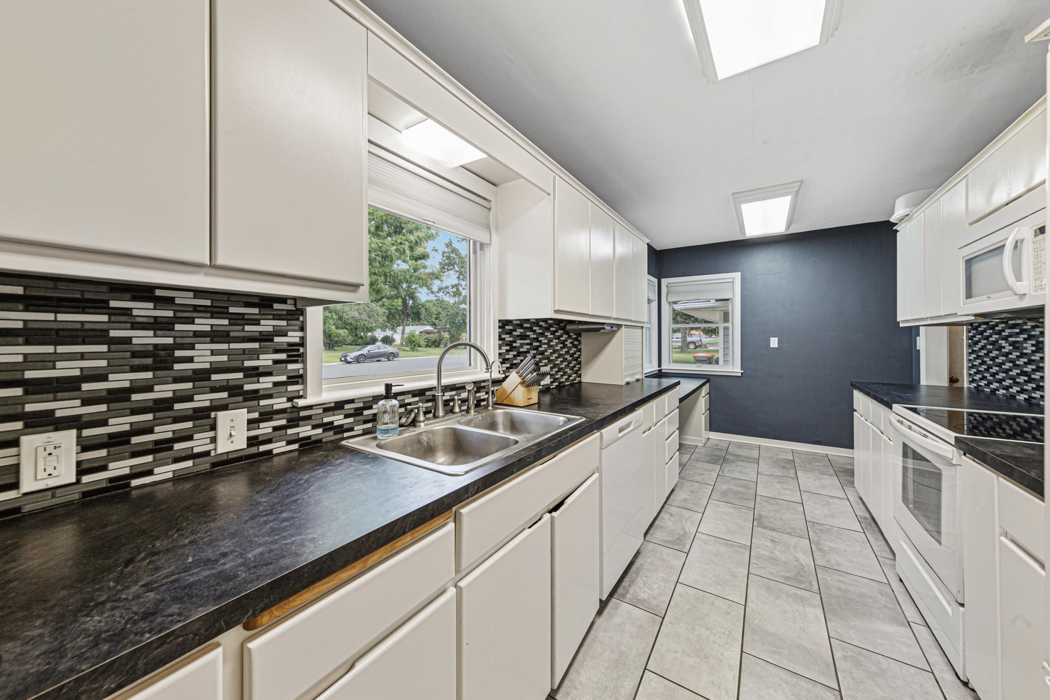View of Residential at 815 Court Avenue, Gaylord MN 55334, Gaylord (7 of 32) - Mike Wilen | Minnesota Team Real Estate