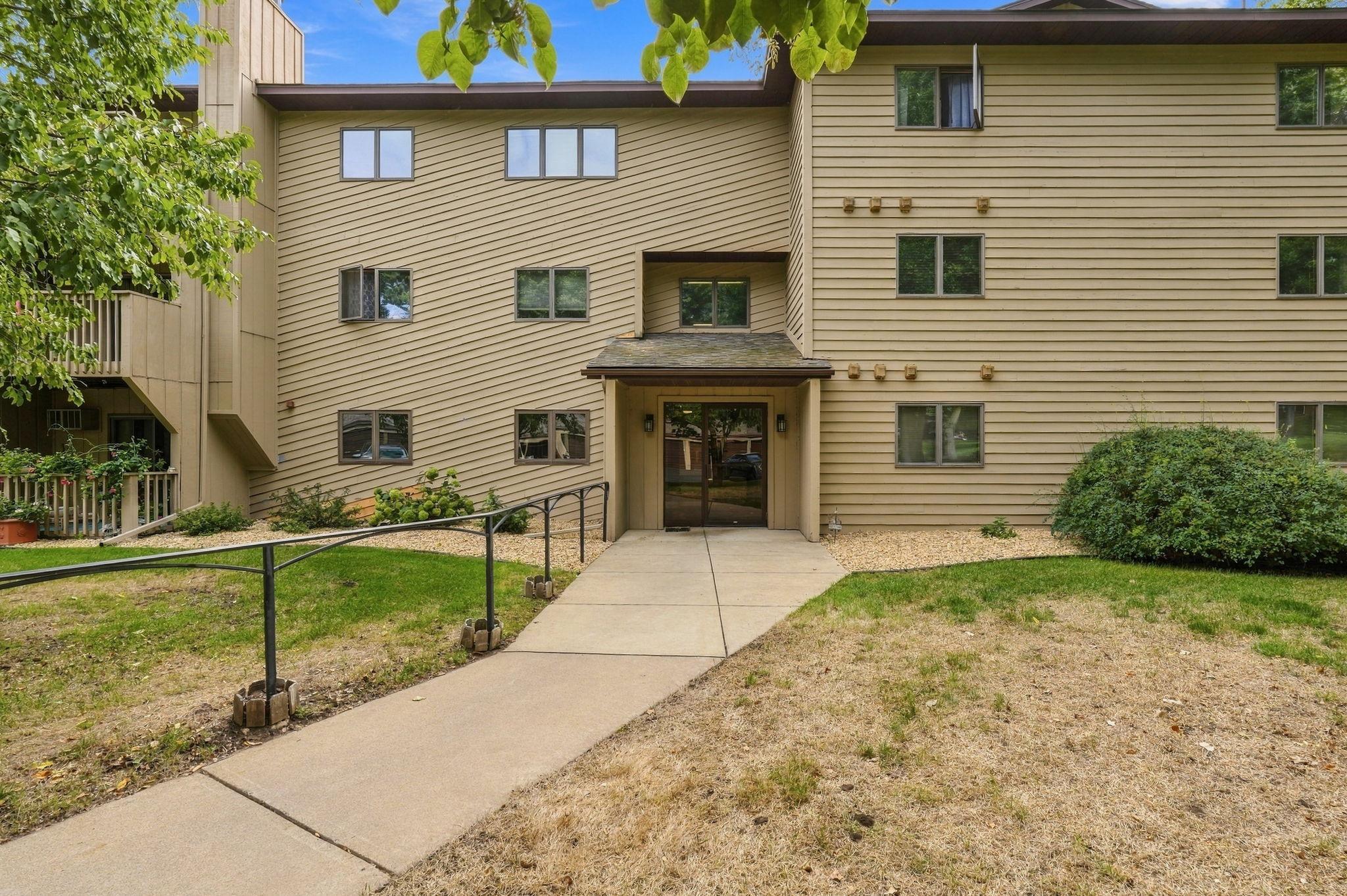View of Residential at 925 Bahls Drive #208, Hastings MN 55033, Hastings (2 of 21) - Mike Wilen | Minnesota Team Real Estate