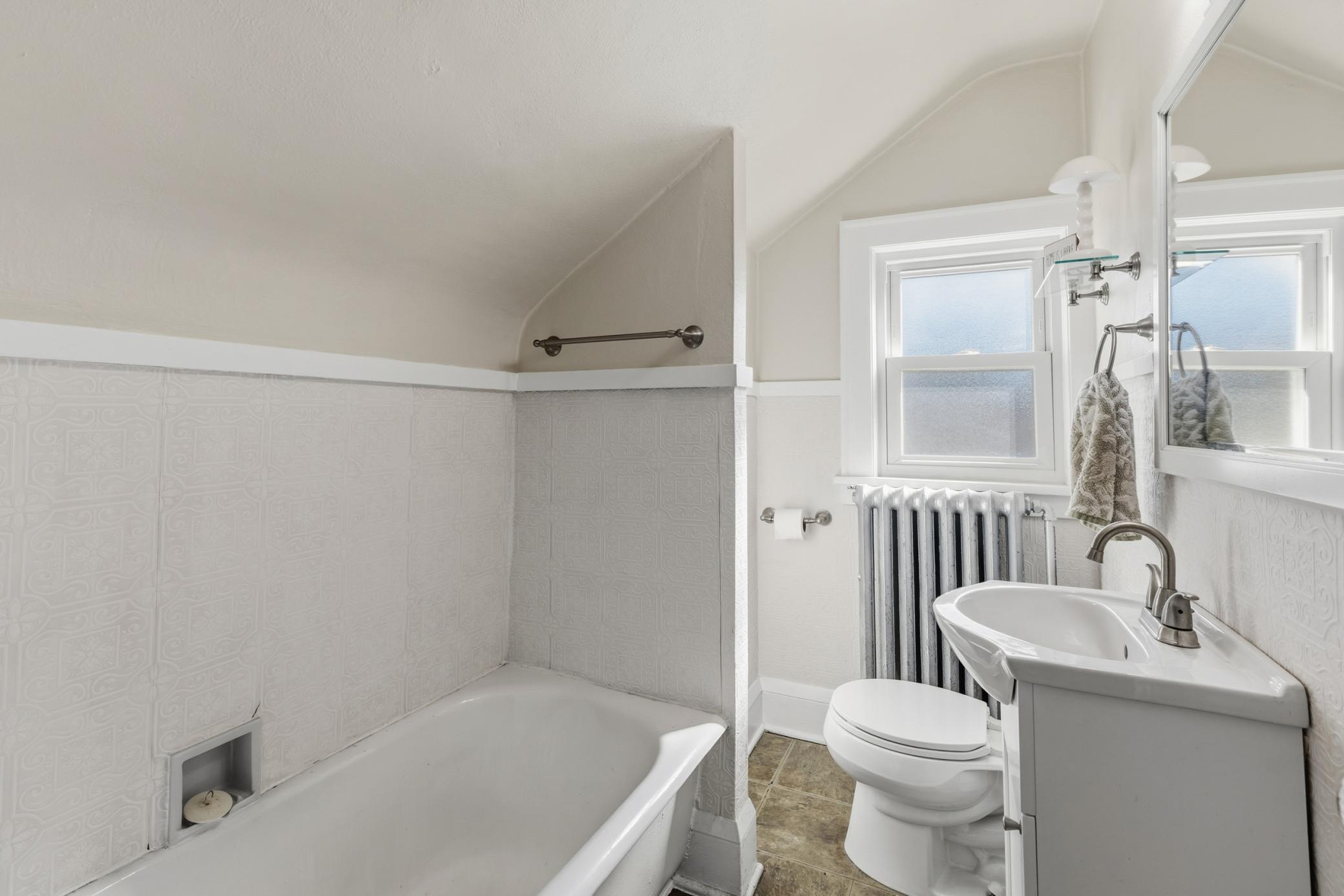 View of Residential at 1329 Beech Street, Saint Paul MN 55106, Saint Paul (38 of 50) - Mike Wilen | Minnesota Team Real Estate