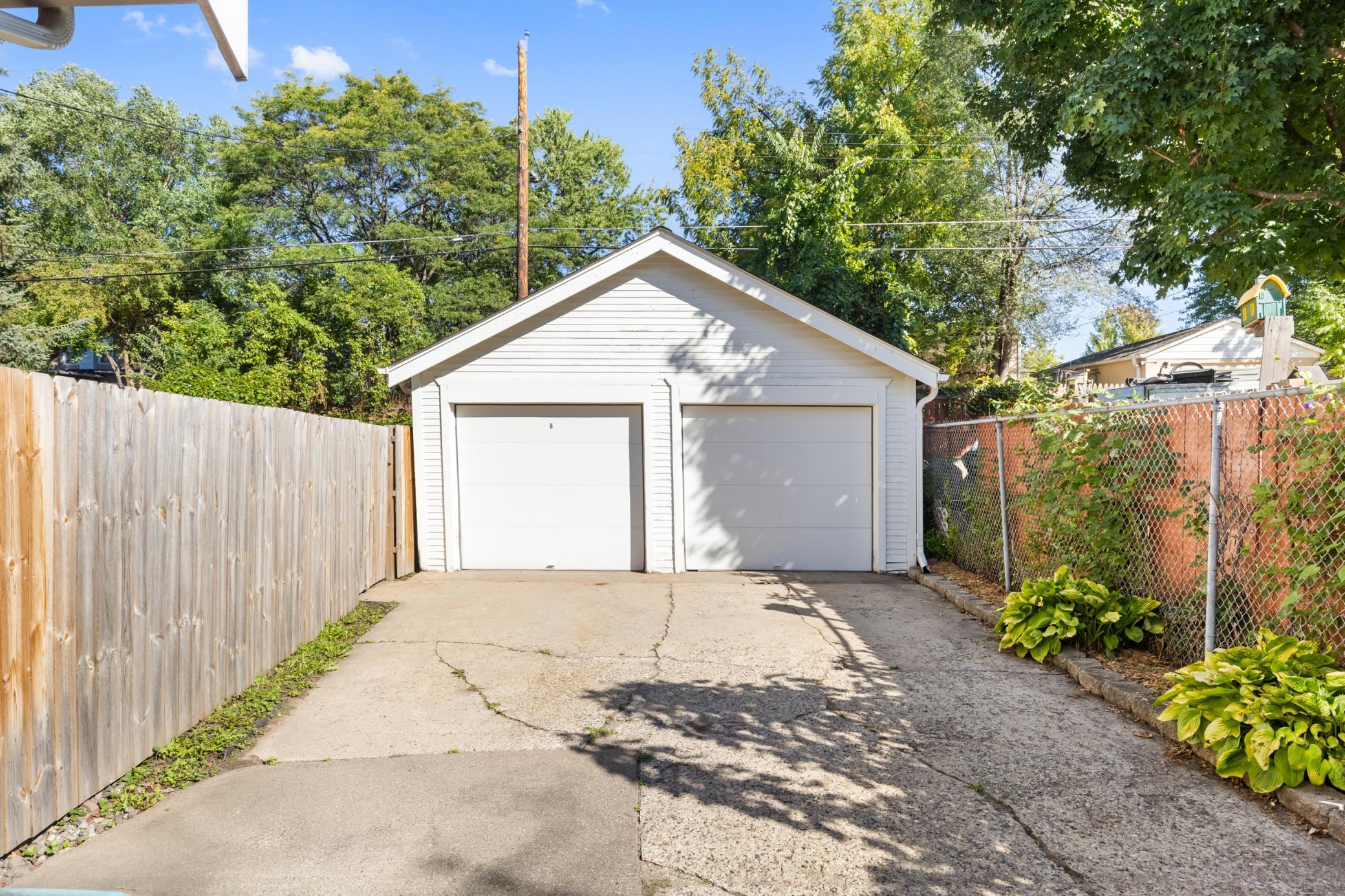 View of Residential at 1329 Beech Street, Saint Paul MN 55106, Saint Paul (14 of 50) - Mike Wilen | Minnesota Team Real Estate