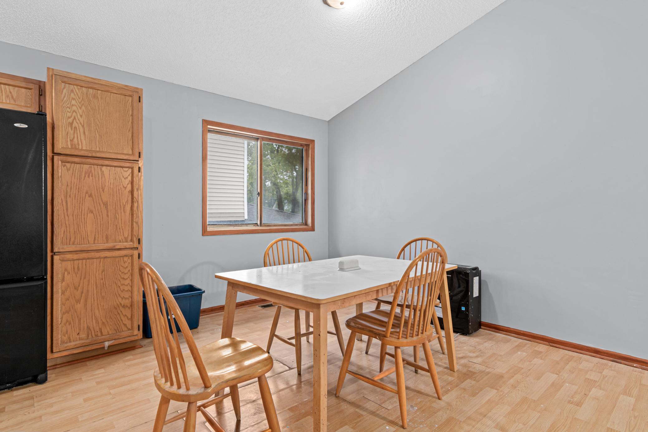 View of Residential at 1027 White Bear Avenue, Saint Paul MN 55106, Saint Paul (5 of 14) - Mike Wilen | Minnesota Team Real Estate