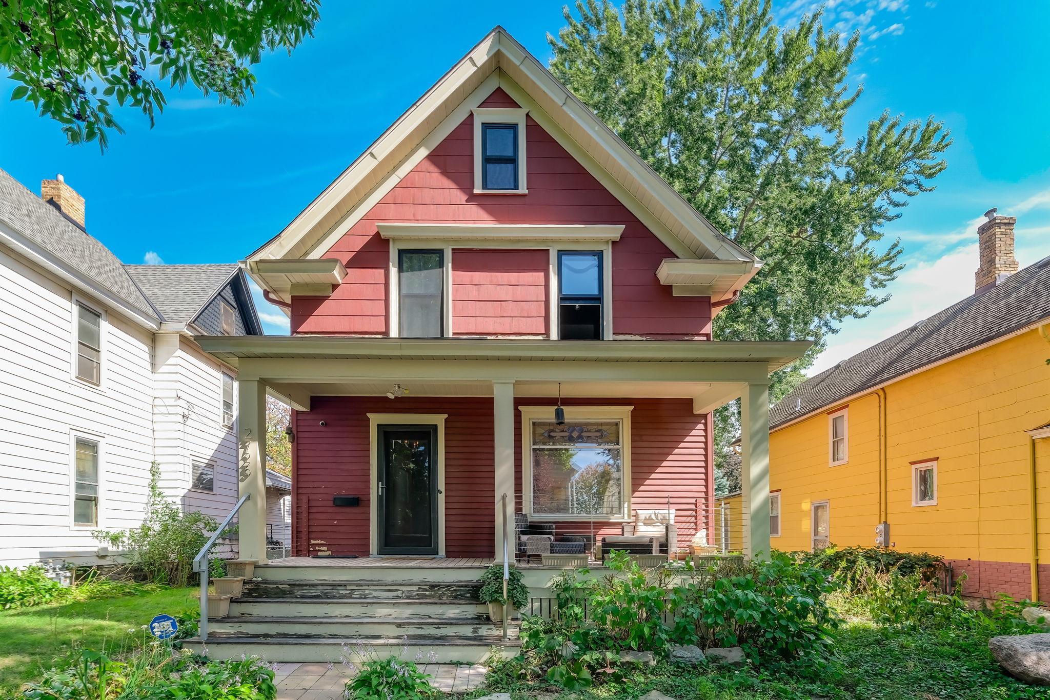 View of Single Family at 2725 Garfield Avenue, Minneapolis - Mike Wilen | Minnesota Team Real Estate