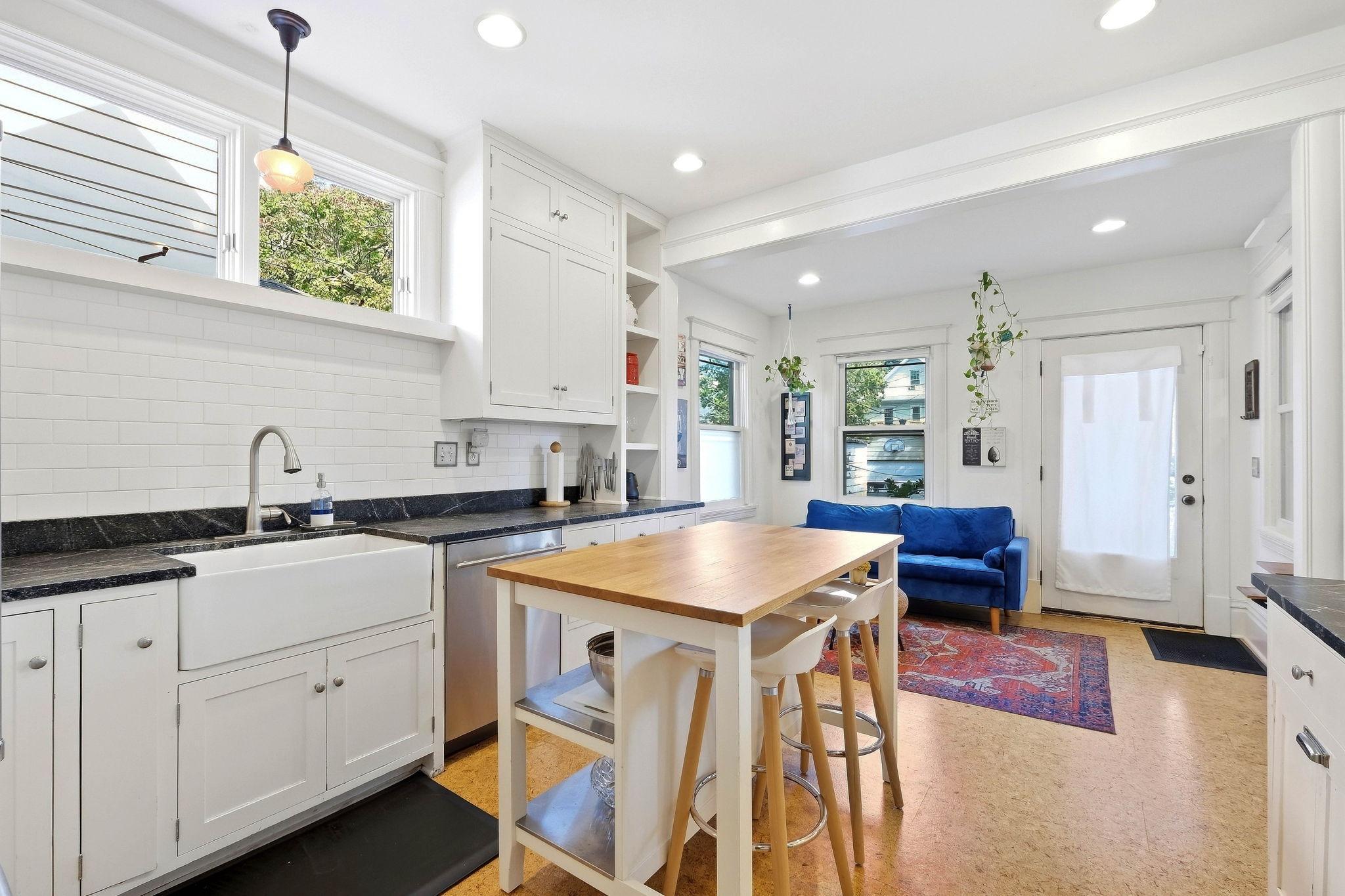 View of Residential at 2725 Garfield Avenue, Minneapolis MN 55408, Minneapolis (13 of 38) - Mike Wilen | Minnesota Team Real Estate