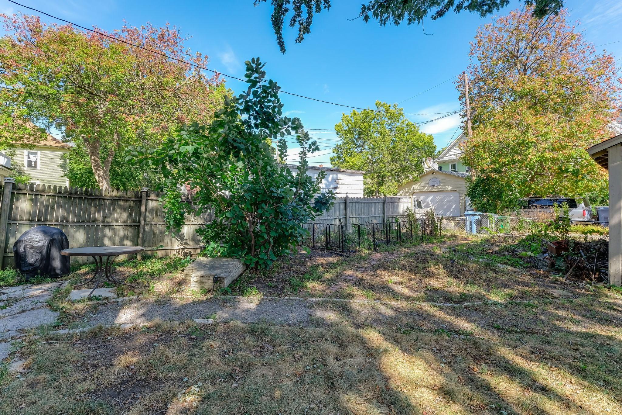 View of Residential at 2725 Garfield Avenue, Minneapolis MN 55408, Minneapolis (35 of 38) - Mike Wilen | Minnesota Team Real Estate