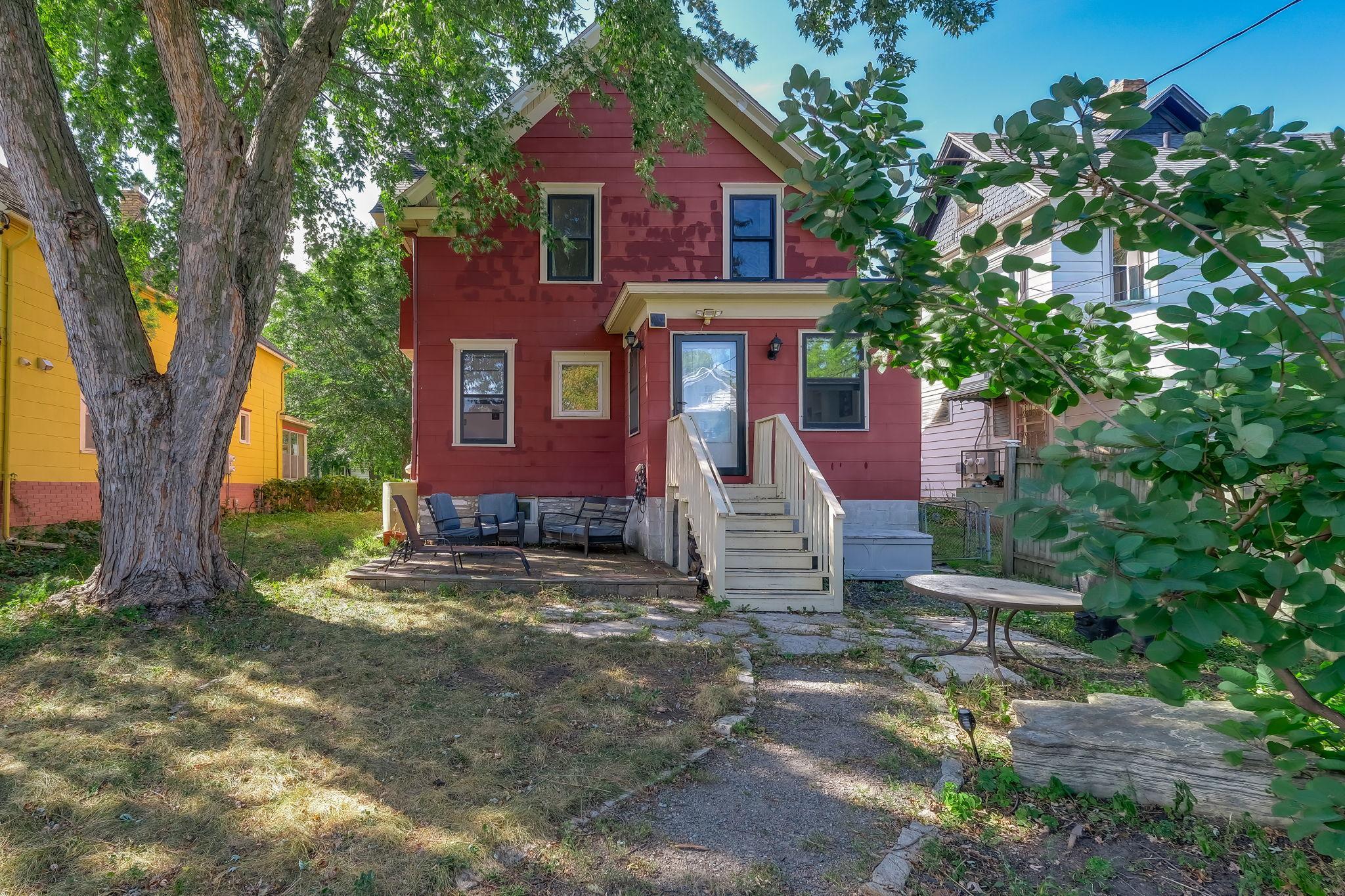 View of Residential at 2725 Garfield Avenue, Minneapolis MN 55408, Minneapolis (36 of 38) - Mike Wilen | Minnesota Team Real Estate