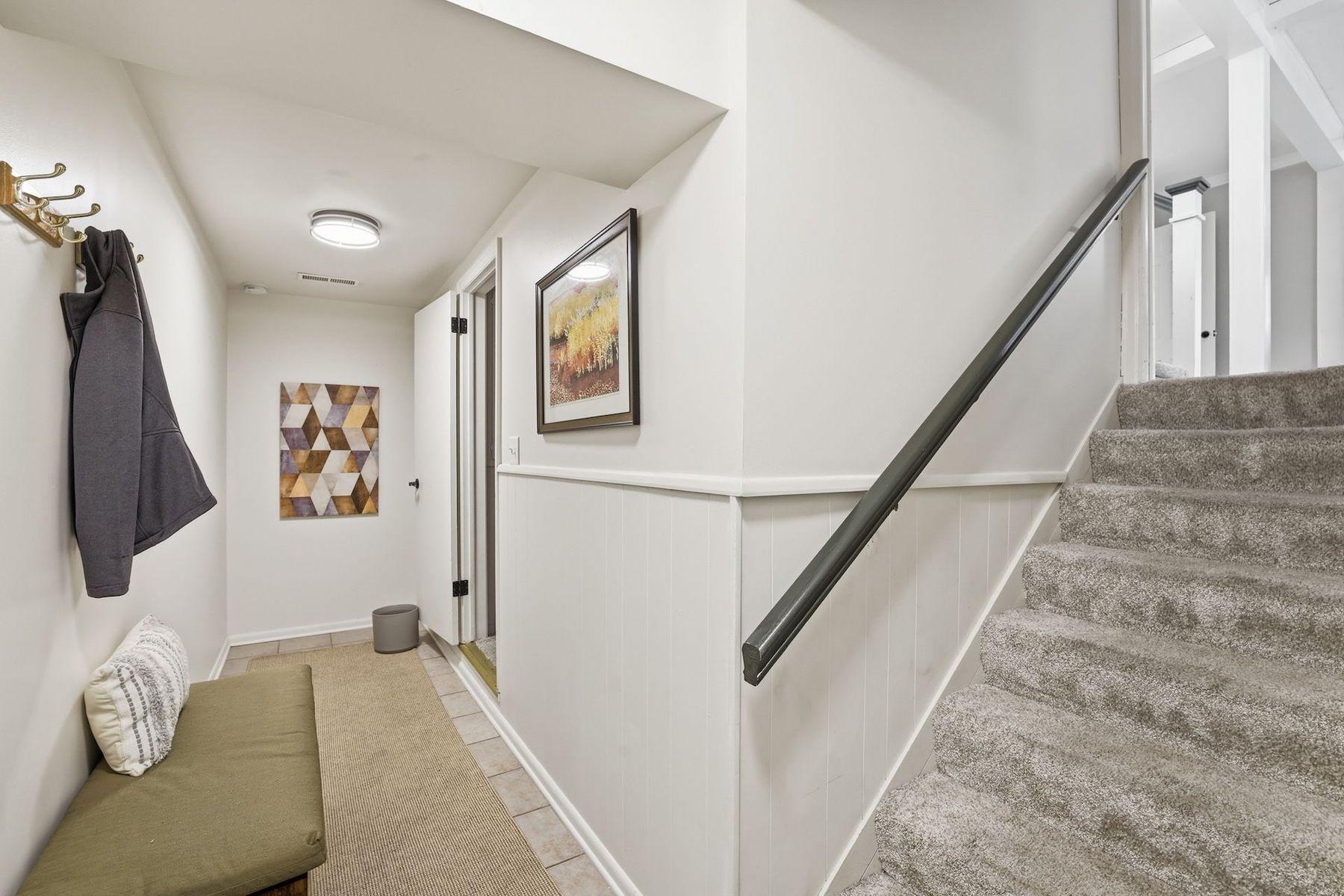 View of Residential at 4011 Grimes Avenue, Edina MN 55416, Edina (31 of 42) - Mike Wilen | Minnesota Team Real Estate
