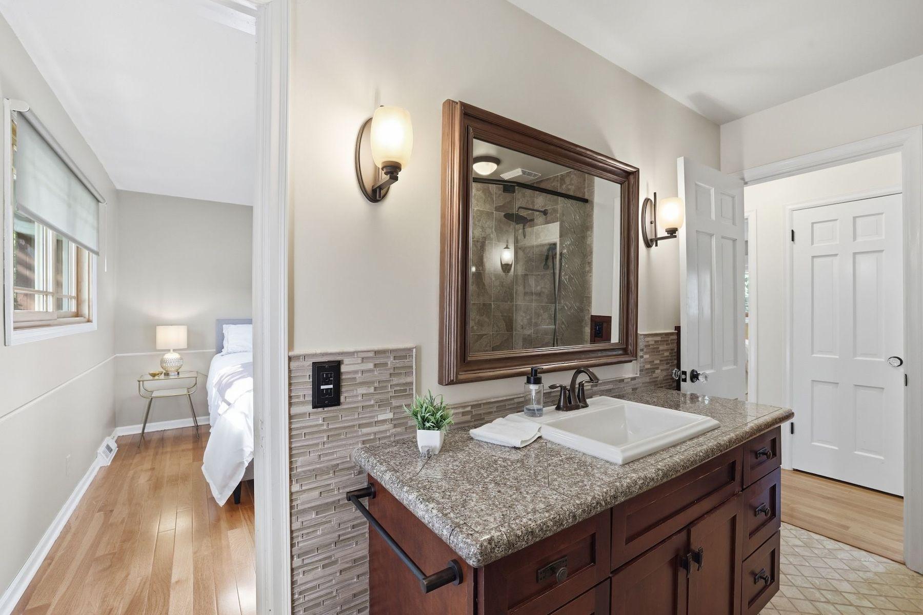 View of Residential at 4011 Grimes Avenue, Edina MN 55416, Edina (20 of 42) - Mike Wilen | Minnesota Team Real Estate