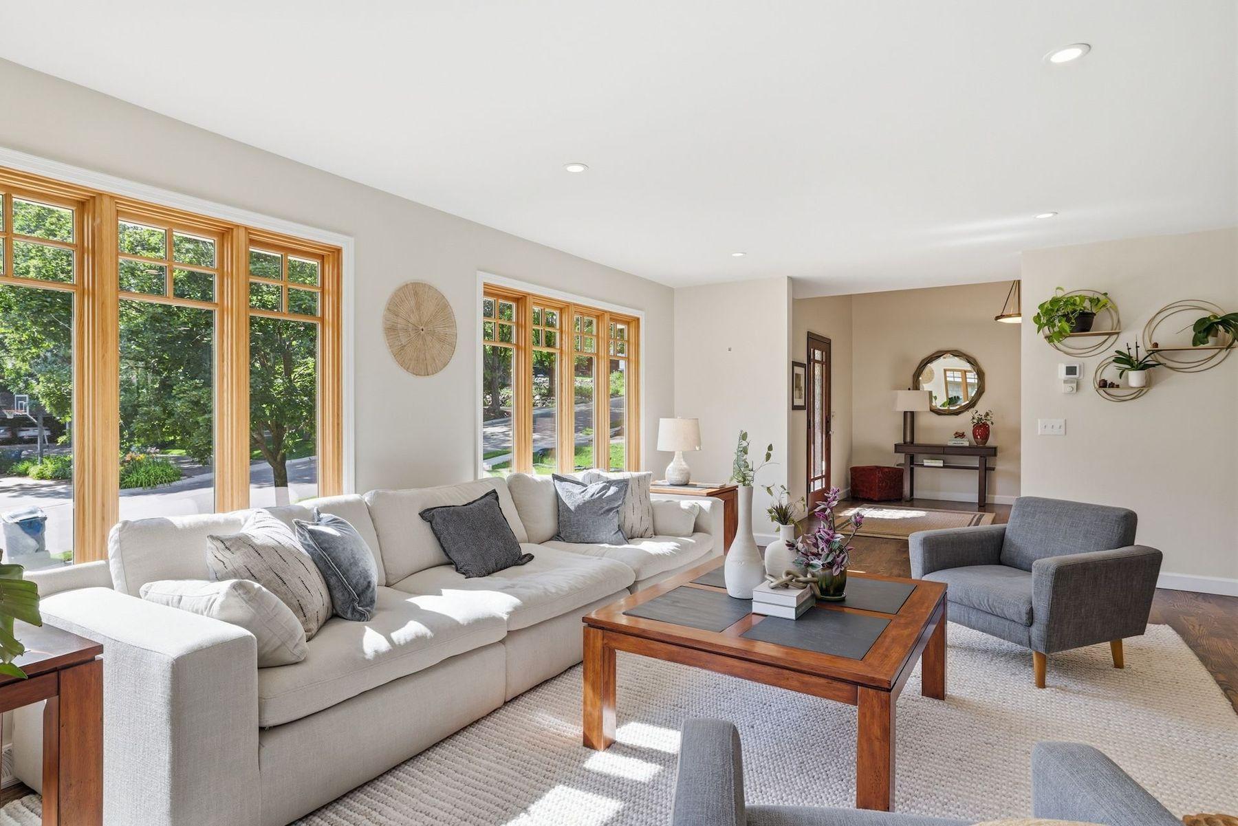 View of Residential at 4011 Grimes Avenue, Edina MN 55416, Edina (7 of 42) - Mike Wilen | Minnesota Team Real Estate