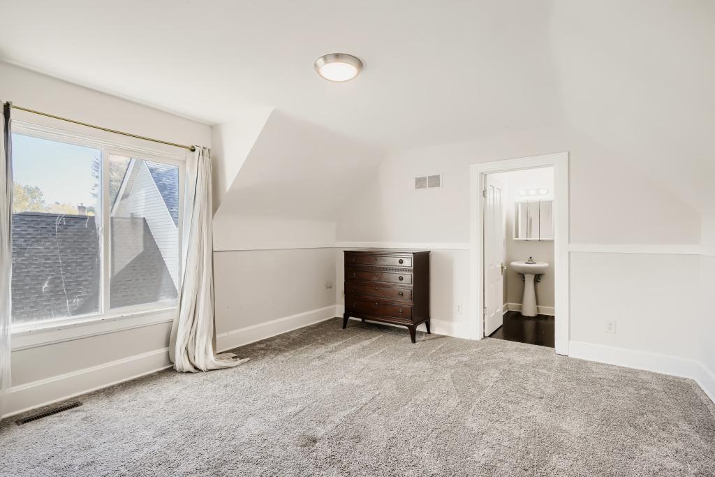View of Residential at 527 Blair Avenue, Saint Paul MN 55103, Saint Paul (12 of 29) - Mike Wilen | Minnesota Team Real Estate