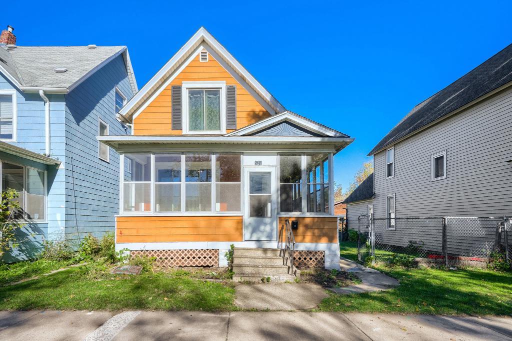 View of Residential at 527 Blair Avenue, Saint Paul MN 55103, Saint Paul (27 of 29) - Mike Wilen | Minnesota Team Real Estate