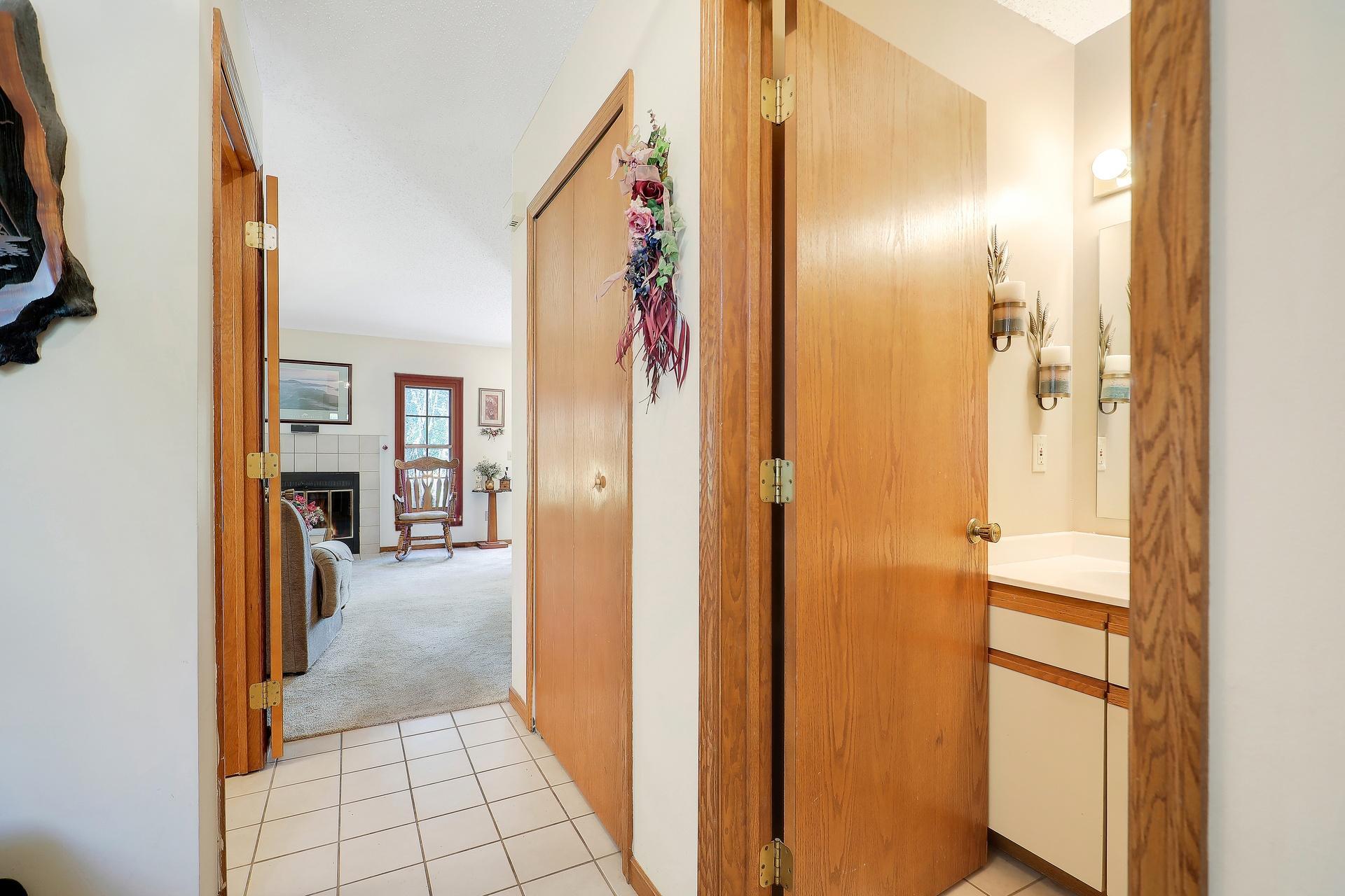 View of Residential at 14389 Bedford Drive, Eden Prairie MN 55346, Eden Prairie (9 of 56) - Mike Wilen | Minnesota Team Real Estate