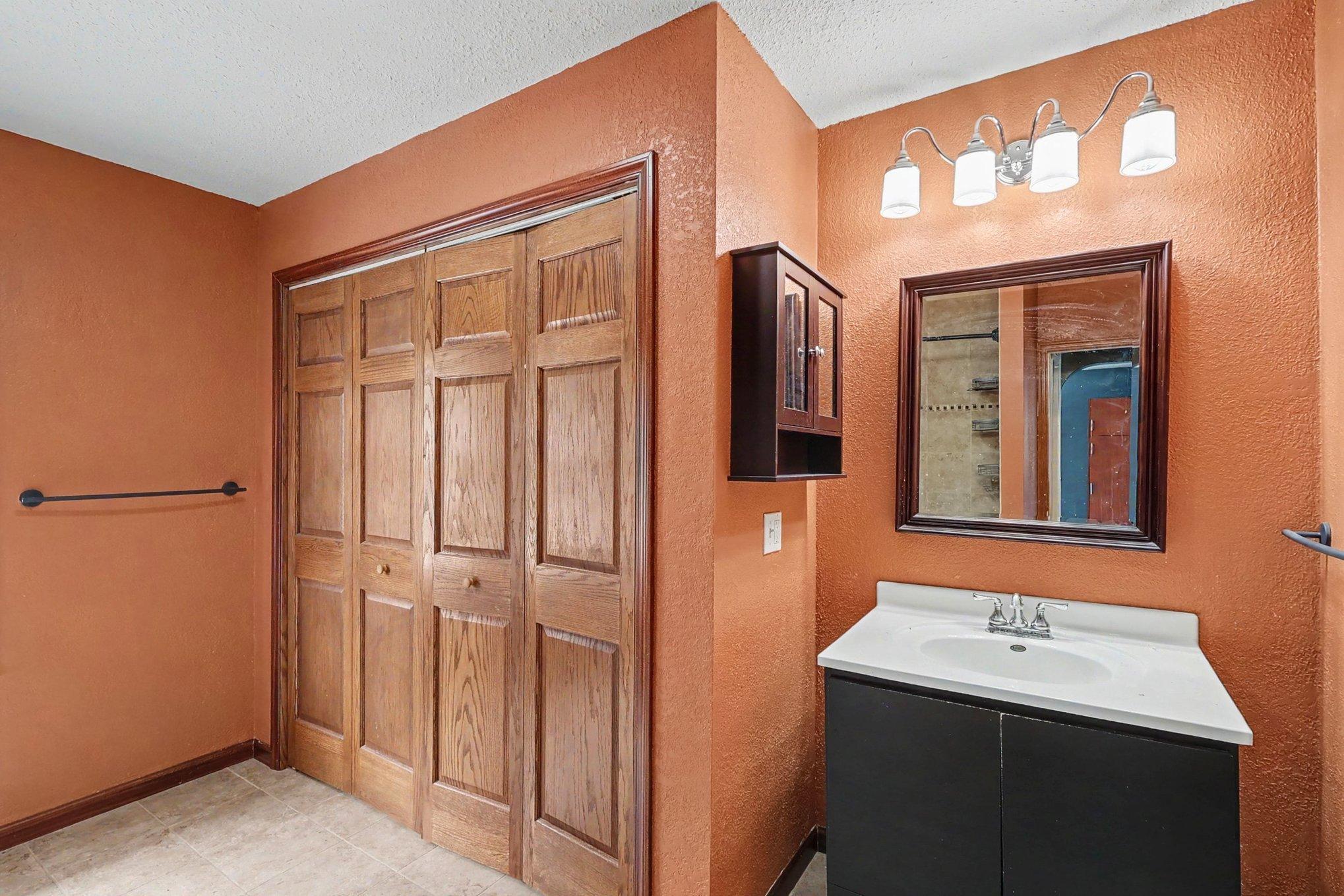 View of Residential at 302 Lincoln Avenue, New Prague MN 56071, New Prague (14 of 27) - Mike Wilen | Minnesota Team Real Estate