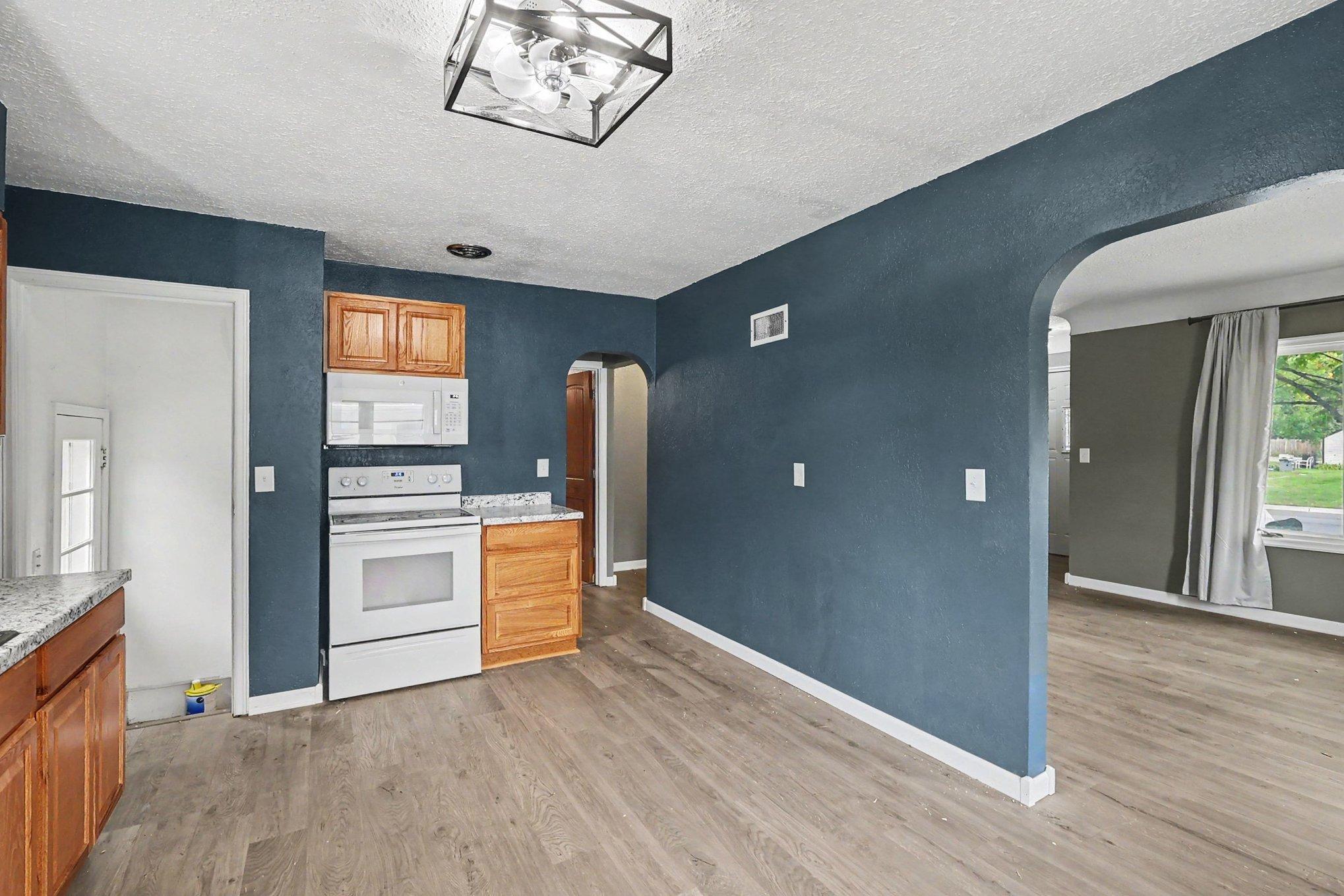 View of Residential at 302 Lincoln Avenue, New Prague MN 56071, New Prague (10 of 27) - Mike Wilen | Minnesota Team Real Estate