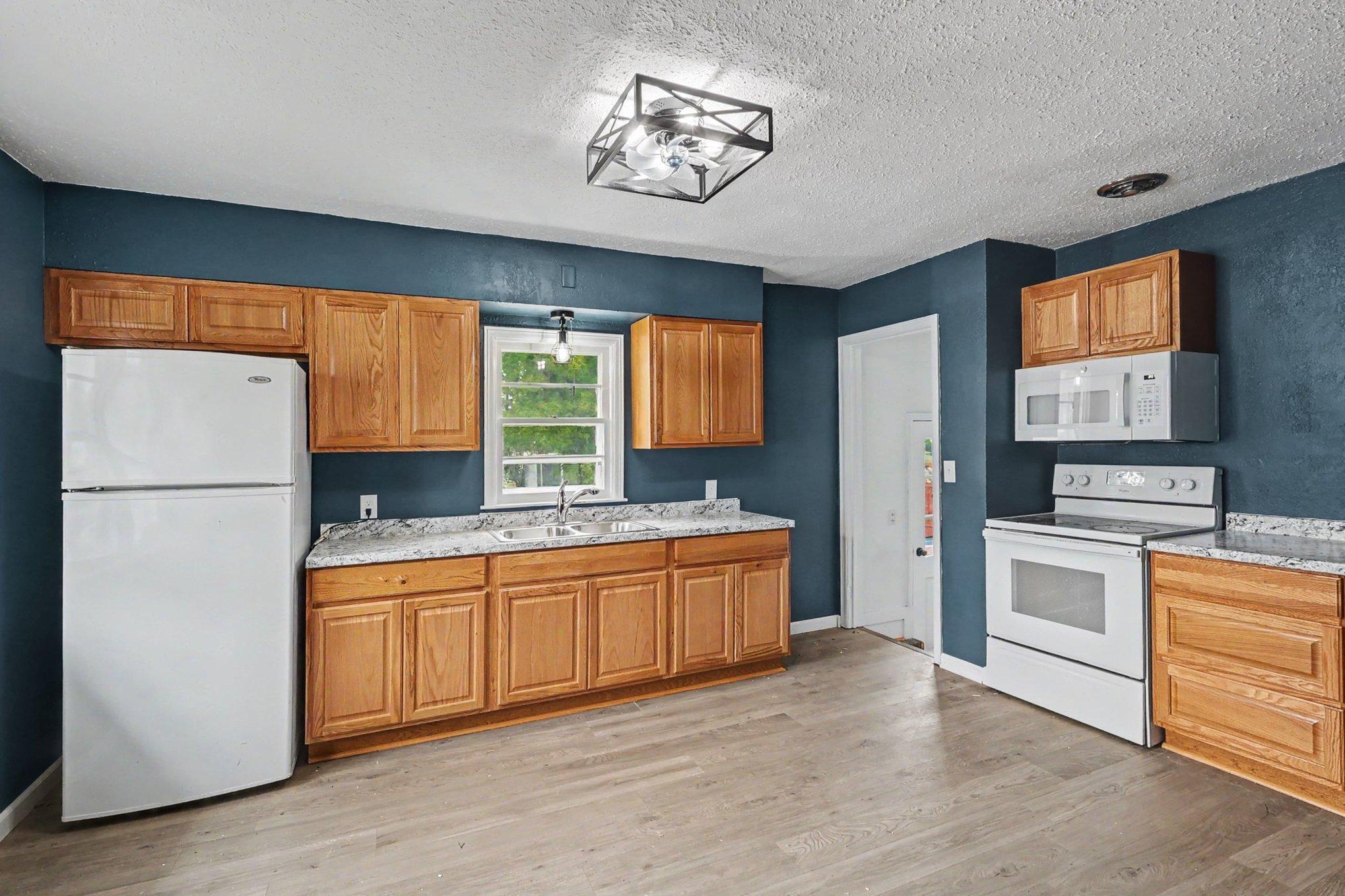 View of Residential at 302 Lincoln Avenue, New Prague MN 56071, New Prague (9 of 27) - Mike Wilen | Minnesota Team Real Estate
