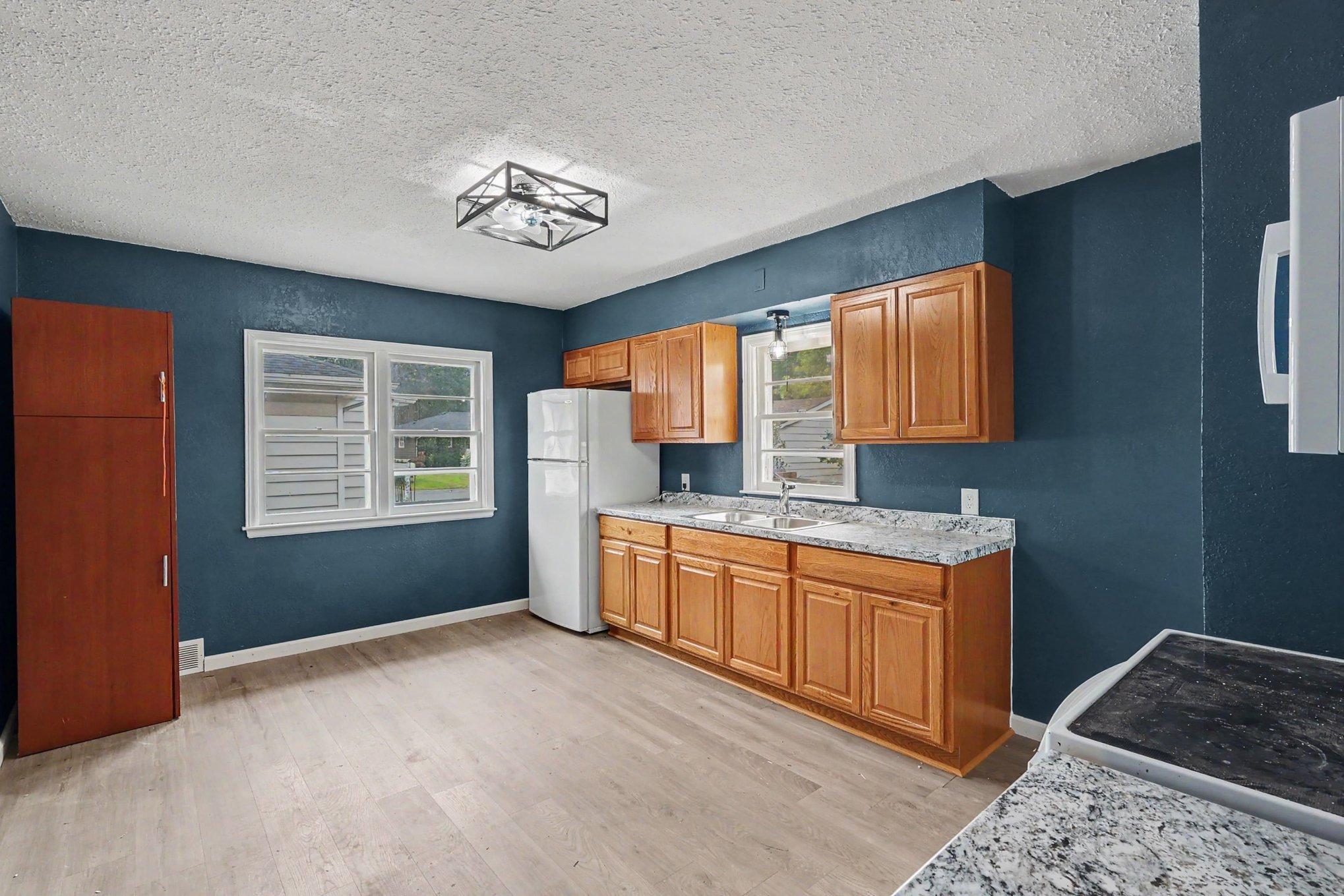 View of Residential at 302 Lincoln Avenue, New Prague MN 56071, New Prague (8 of 27) - Mike Wilen | Minnesota Team Real Estate