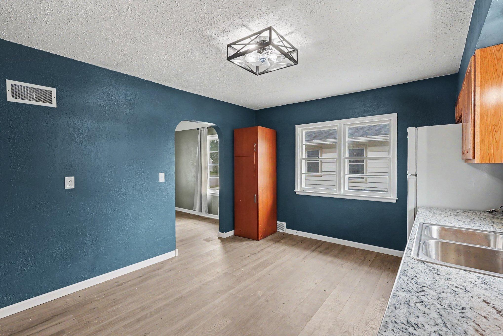 View of Residential at 302 Lincoln Avenue, New Prague MN 56071, New Prague (7 of 27) - Mike Wilen | Minnesota Team Real Estate