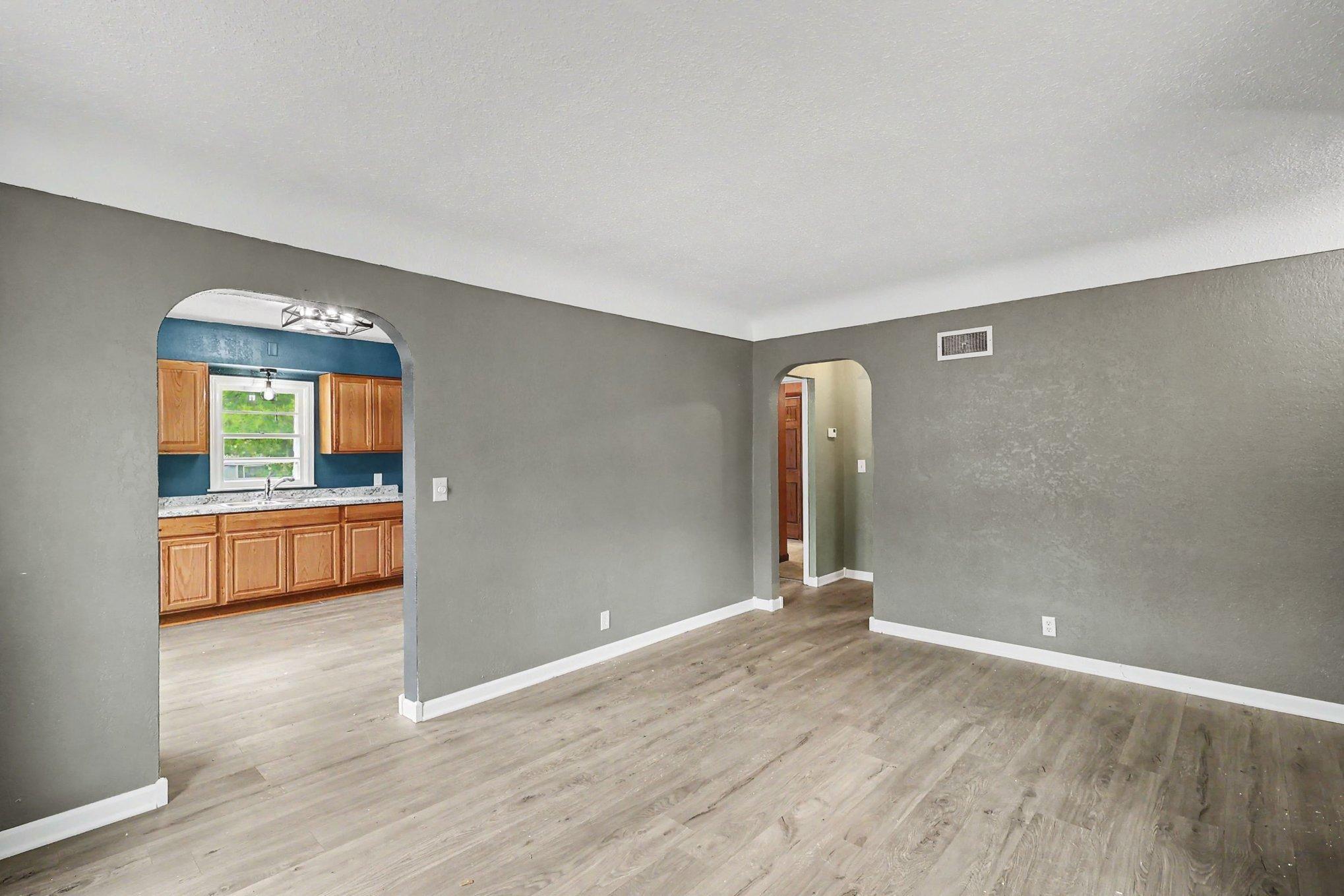 View of Residential at 302 Lincoln Avenue, New Prague MN 56071, New Prague (6 of 27) - Mike Wilen | Minnesota Team Real Estate