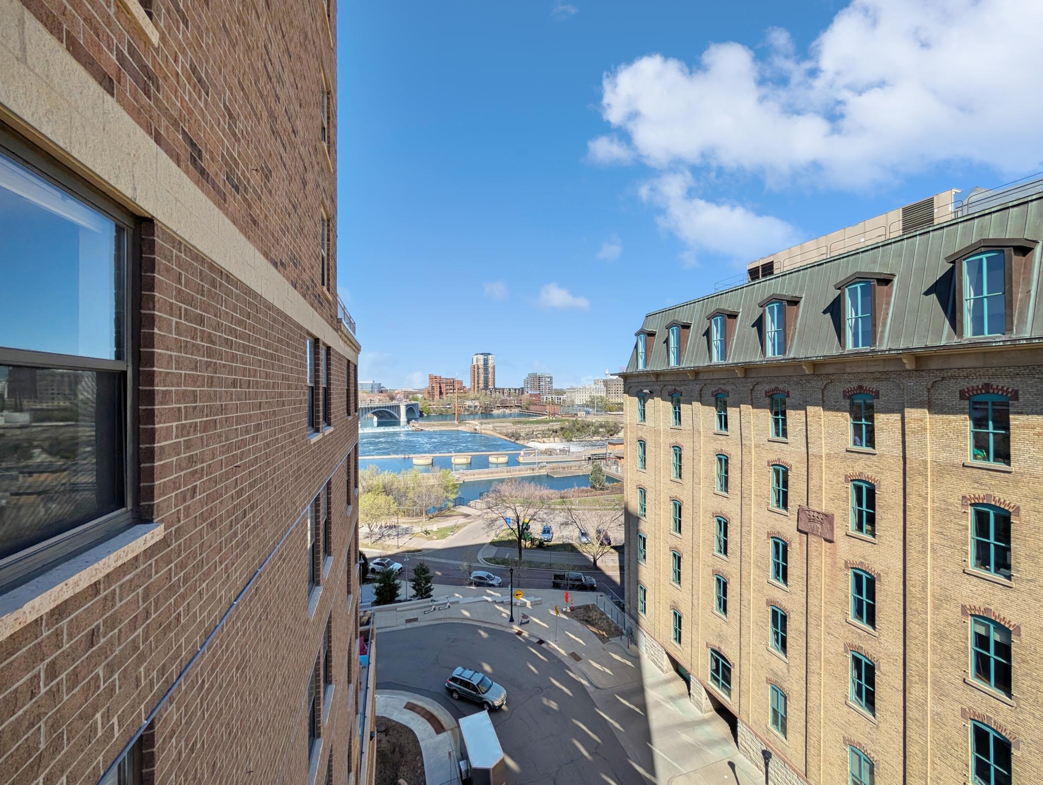 View of Residential at 401 1st Street #601, Minneapolis MN 55401, Minneapolis (2 of 26) - Mike Wilen | Minnesota Team Real Estate