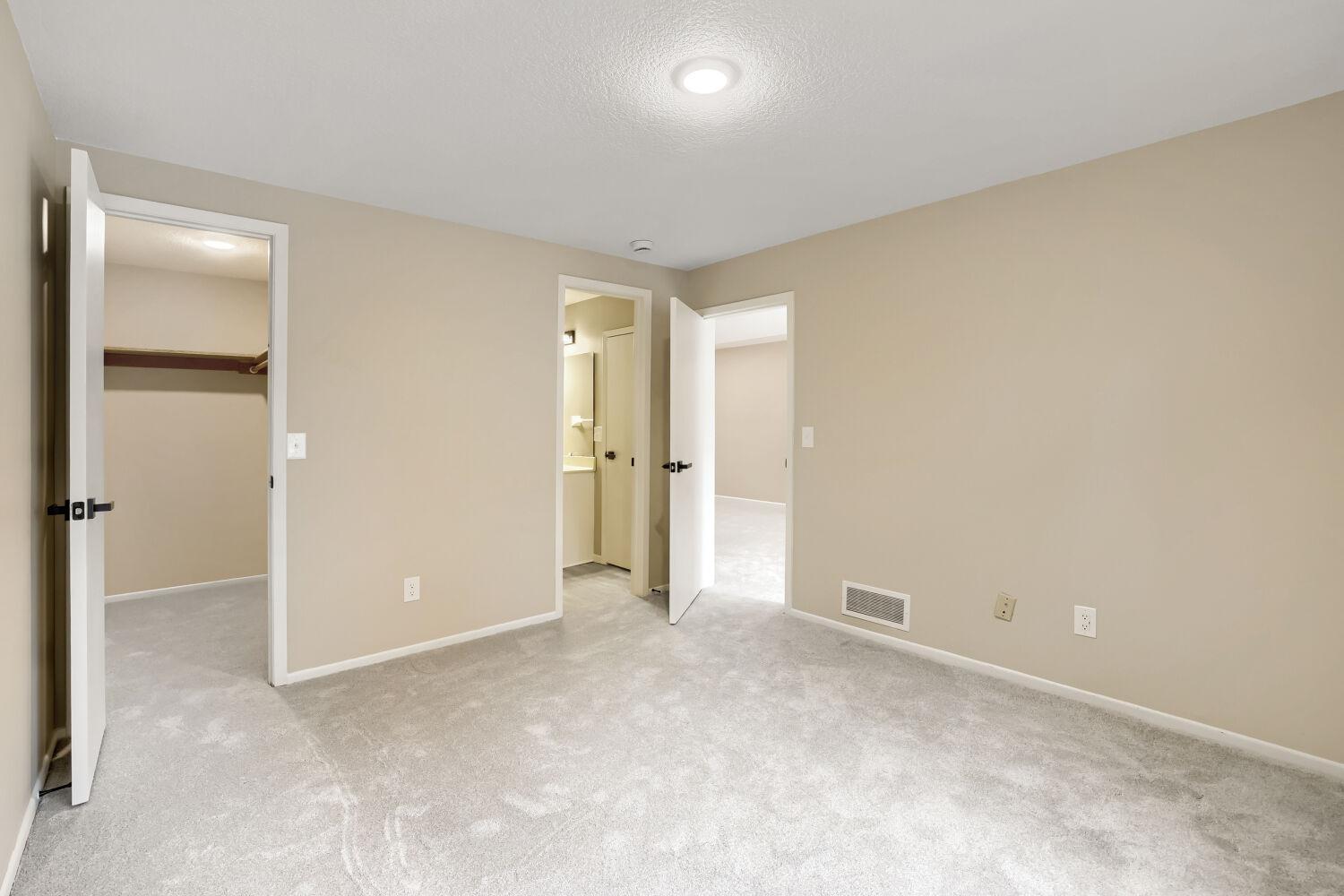 View of Residential at 13358 Hughes Court, Apple Valley MN 55124, Apple Valley (23 of 28) - Mike Wilen | Minnesota Team Real Estate