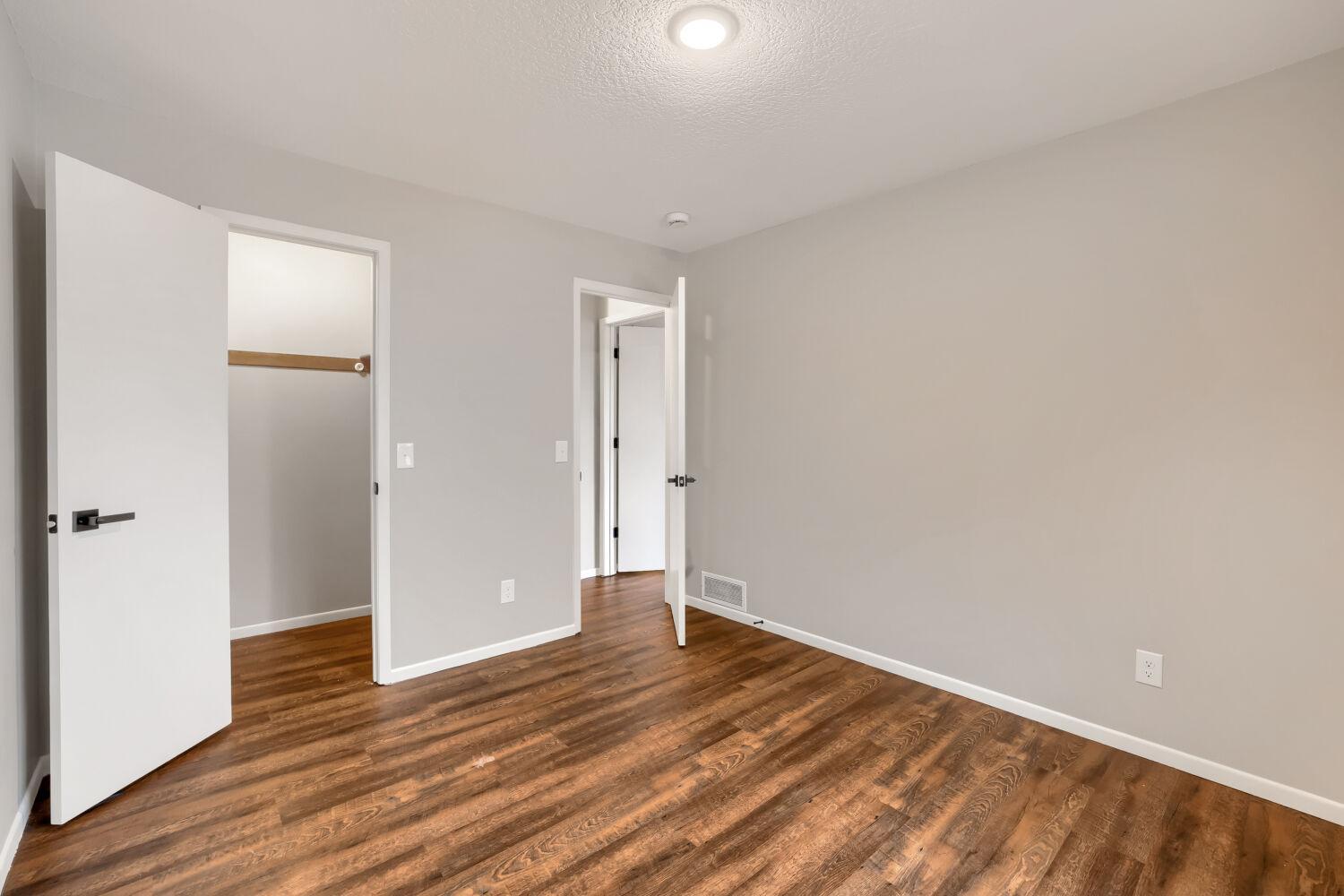 View of Residential at 13358 Hughes Court, Apple Valley MN 55124, Apple Valley (22 of 28) - Mike Wilen | Minnesota Team Real Estate