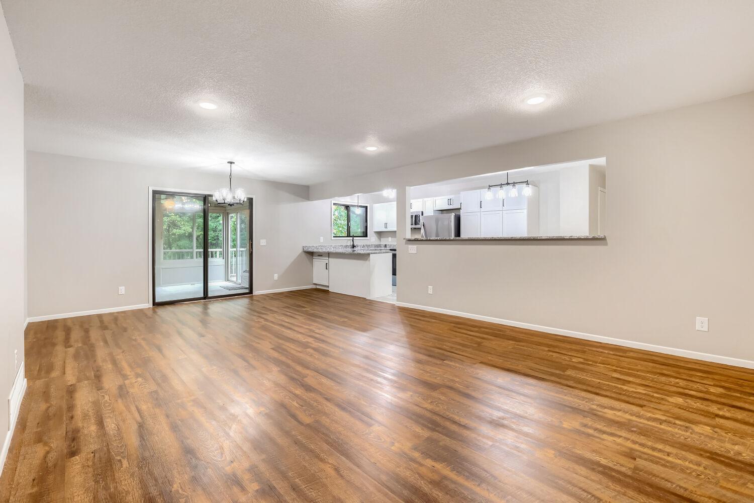 View of Residential at 13358 Hughes Court, Apple Valley MN 55124, Apple Valley (8 of 28) - Mike Wilen | Minnesota Team Real Estate