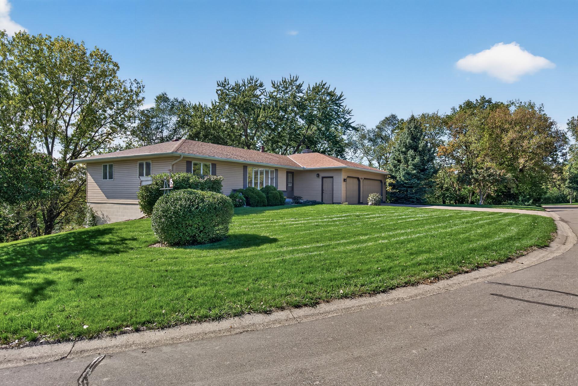 View of Single Family at 4315 Kaufmanis Way, Eagan - Mike Wilen | Minnesota Team Real Estate