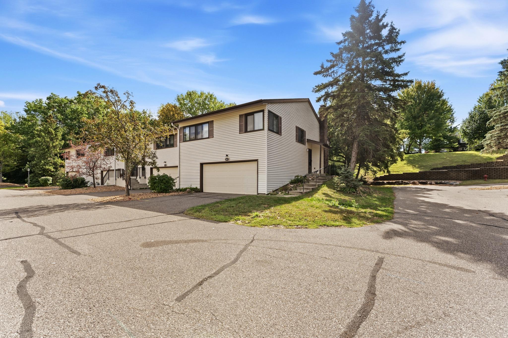 View of (TH) Side x Side at 200 Wentworth Avenue, West Saint Paul - Mike Wilen | Minnesota Team Real Estate