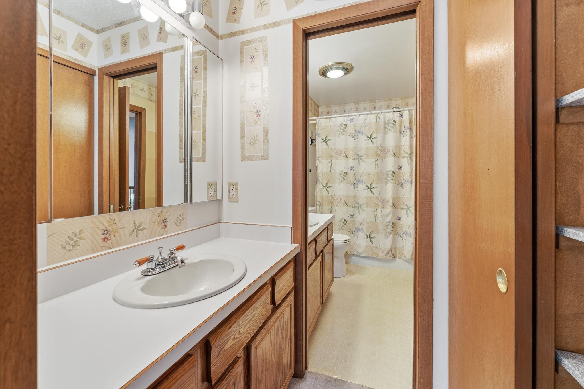View of Residential at 200 Wentworth Avenue #D, West Saint Paul MN 55118, West Saint Paul (20 of 31) - Mike Wilen | Minnesota Team Real Estate