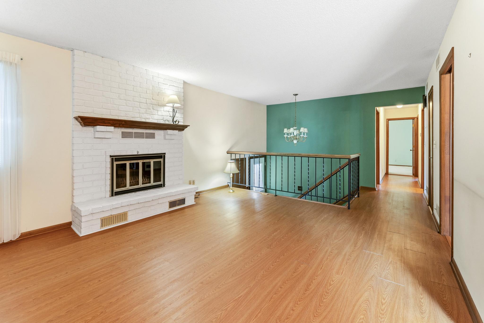 View of Residential at 200 Wentworth Avenue #D, West Saint Paul MN 55118, West Saint Paul (14 of 31) - Mike Wilen | Minnesota Team Real Estate