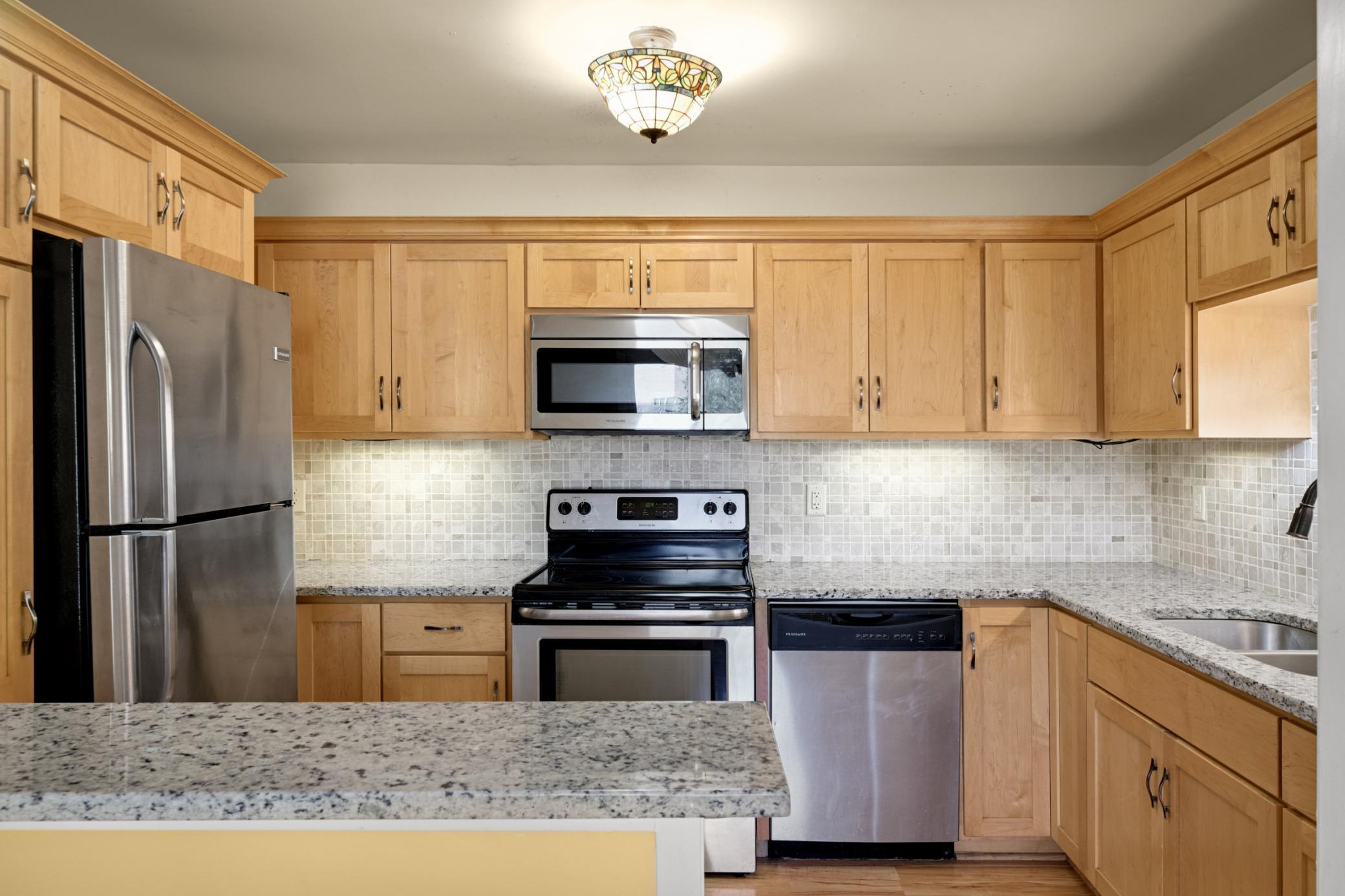 View of Residential at 1129 Fifield Street, Saint Paul MN 55108, Saint Paul (8 of 30) - Mike Wilen | Minnesota Team Real Estate