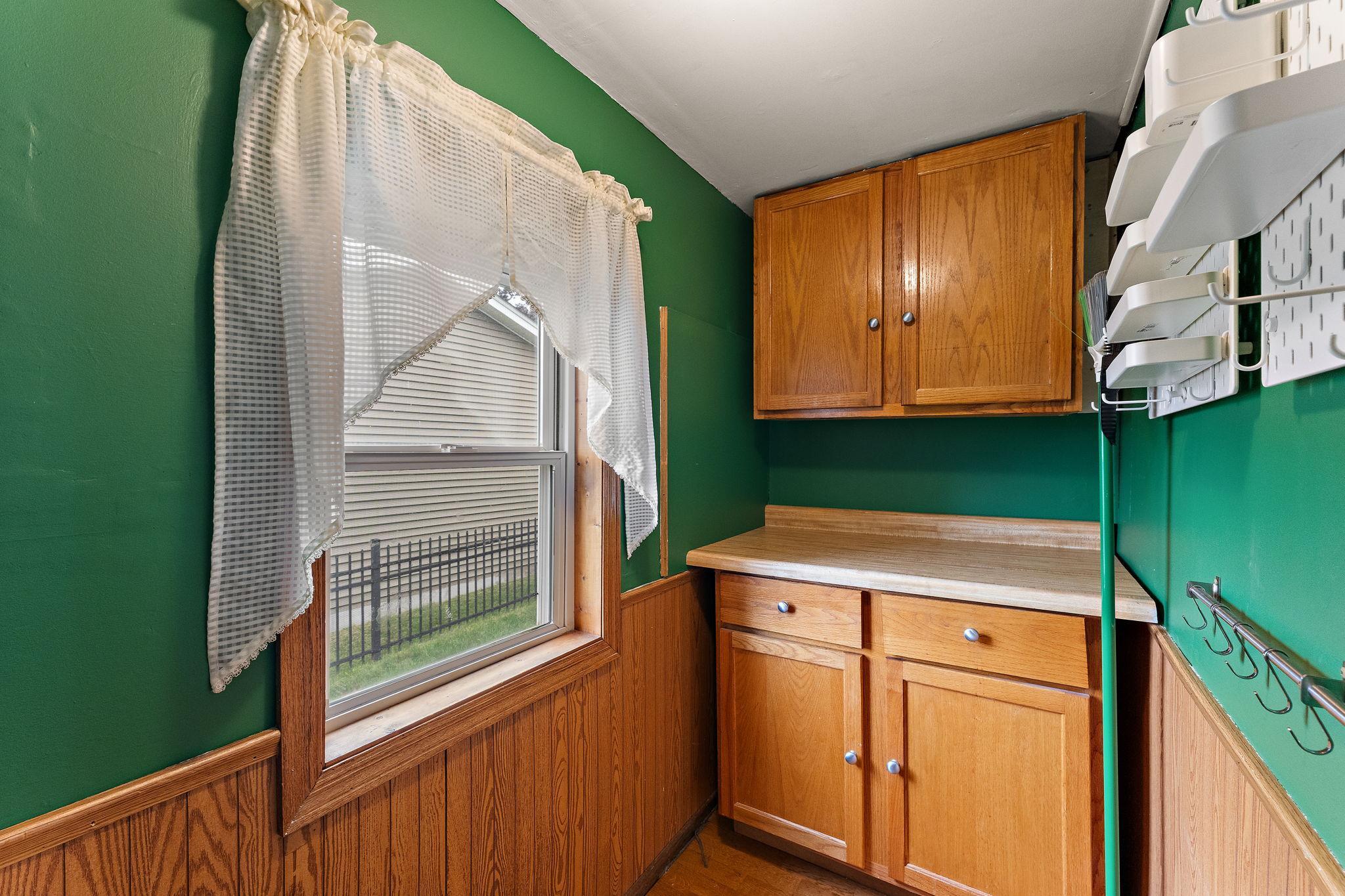 View of Residential at 1455 Kent Street, Saint Paul MN 55117, Saint Paul (12 of 27) - Mike Wilen | Minnesota Team Real Estate
