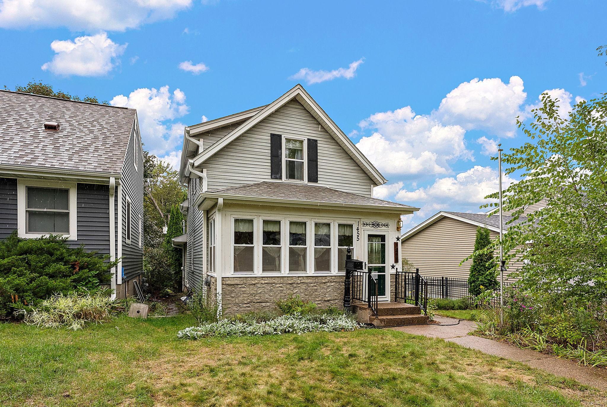 View of Single Family at 1455 Kent Street, Saint Paul - Mike Wilen | Minnesota Team Real Estate