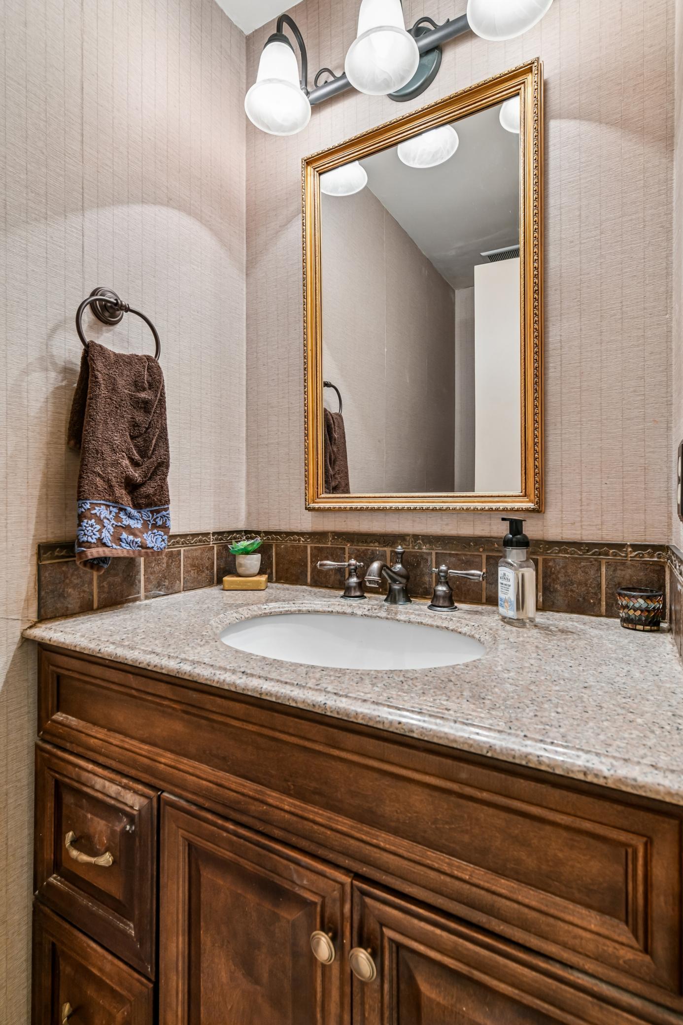 View of Residential at 17835 Tioga Trail, Minnetonka MN 55391, Minnetonka (39 of 66) - Mike Wilen | Minnesota Team Real Estate